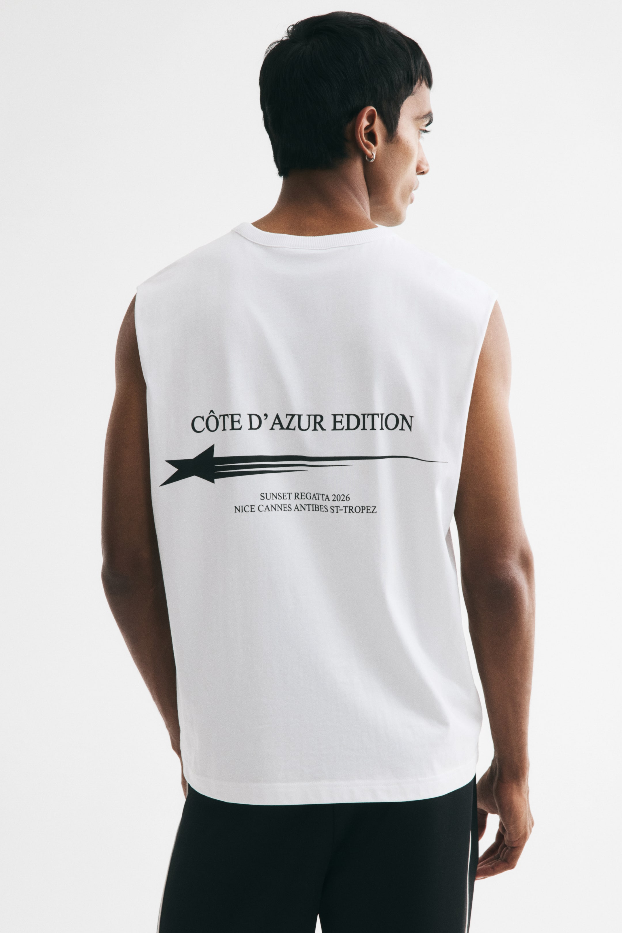 Loose-Fit Printed Sleeveless T-Shirt