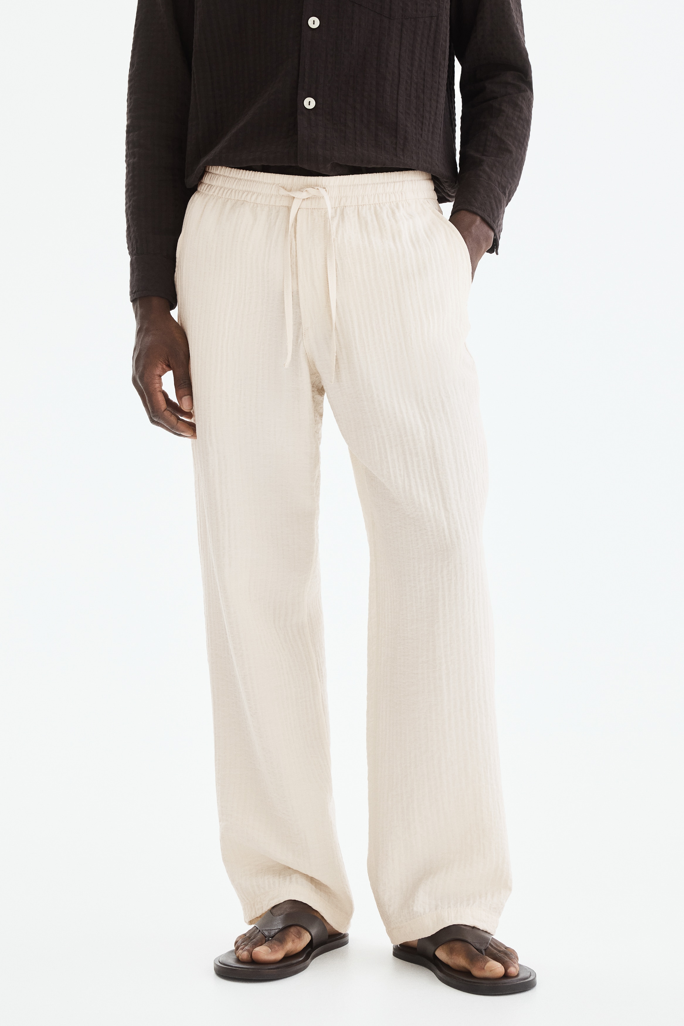 Relaxed Fit textured trousers