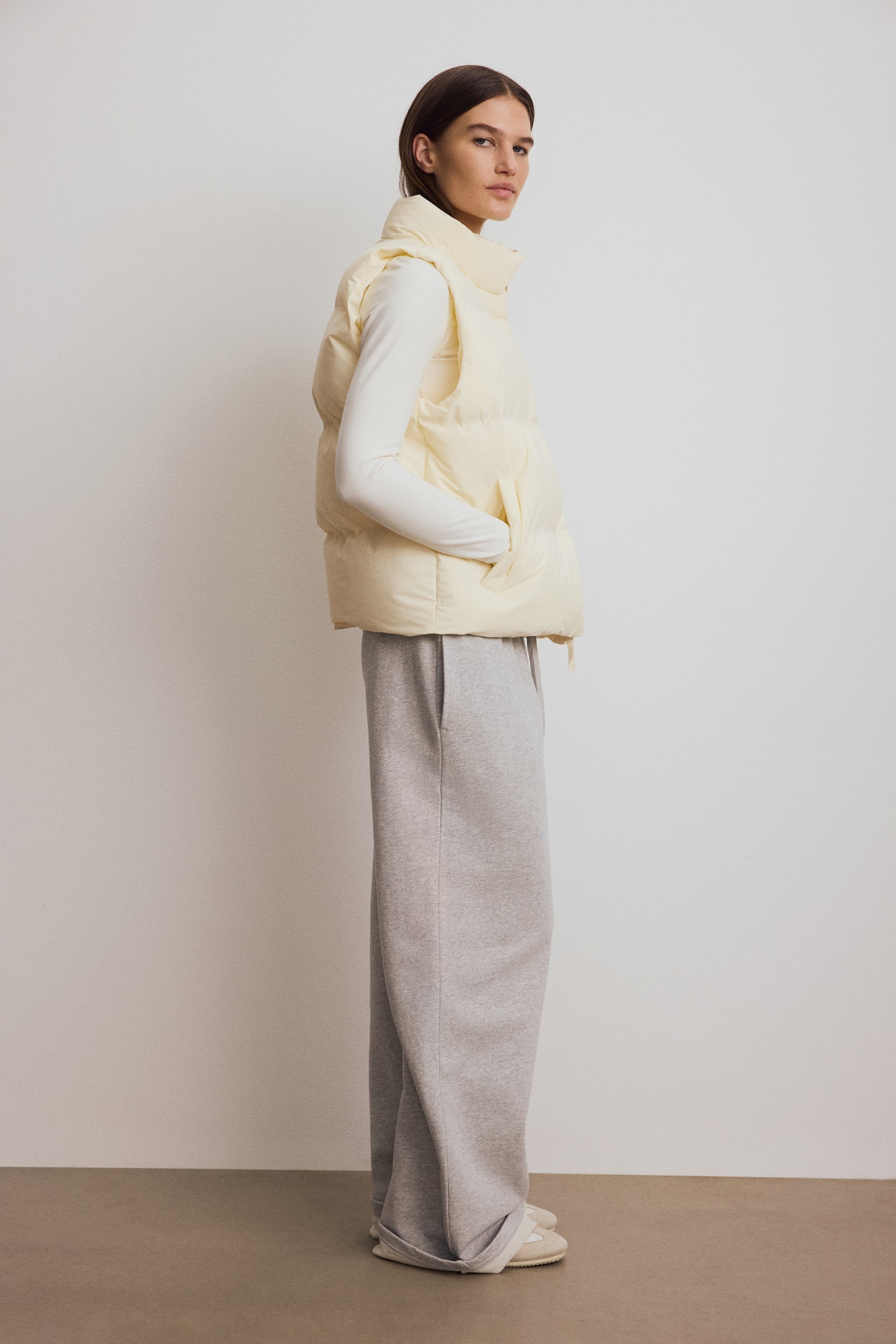 Padded sports gilet with ThermoMove™ - Light yellow - 9