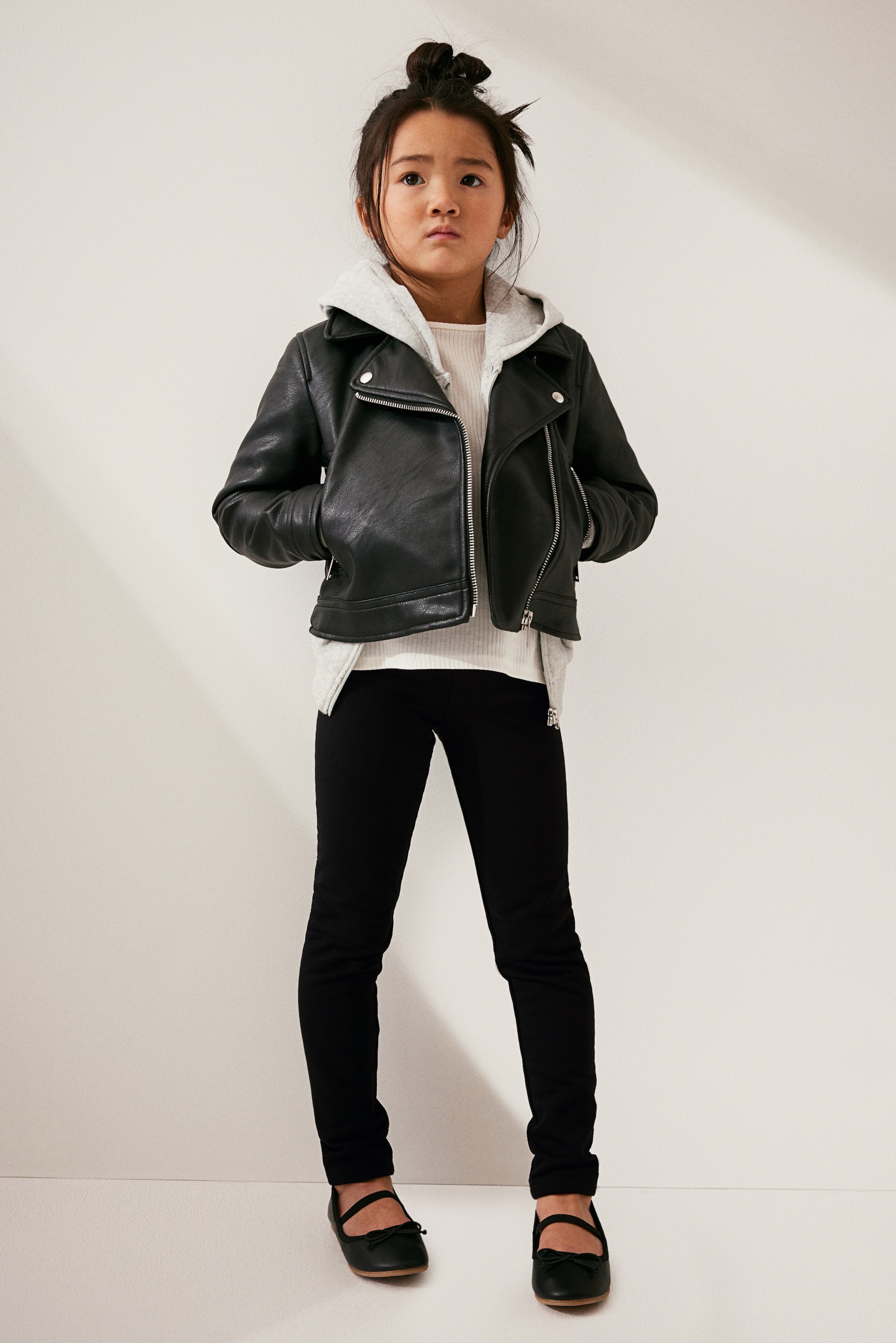 Extra-soft Leggings - Regular waist - Long - Black - Kids | H&M US