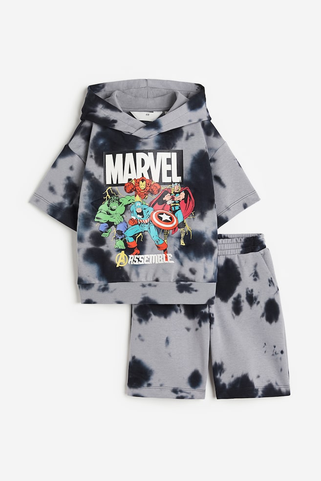 2-delt sweatshirtsæt med tryk - Grå/The Avengers/Rød/Mickey Mouse - 1