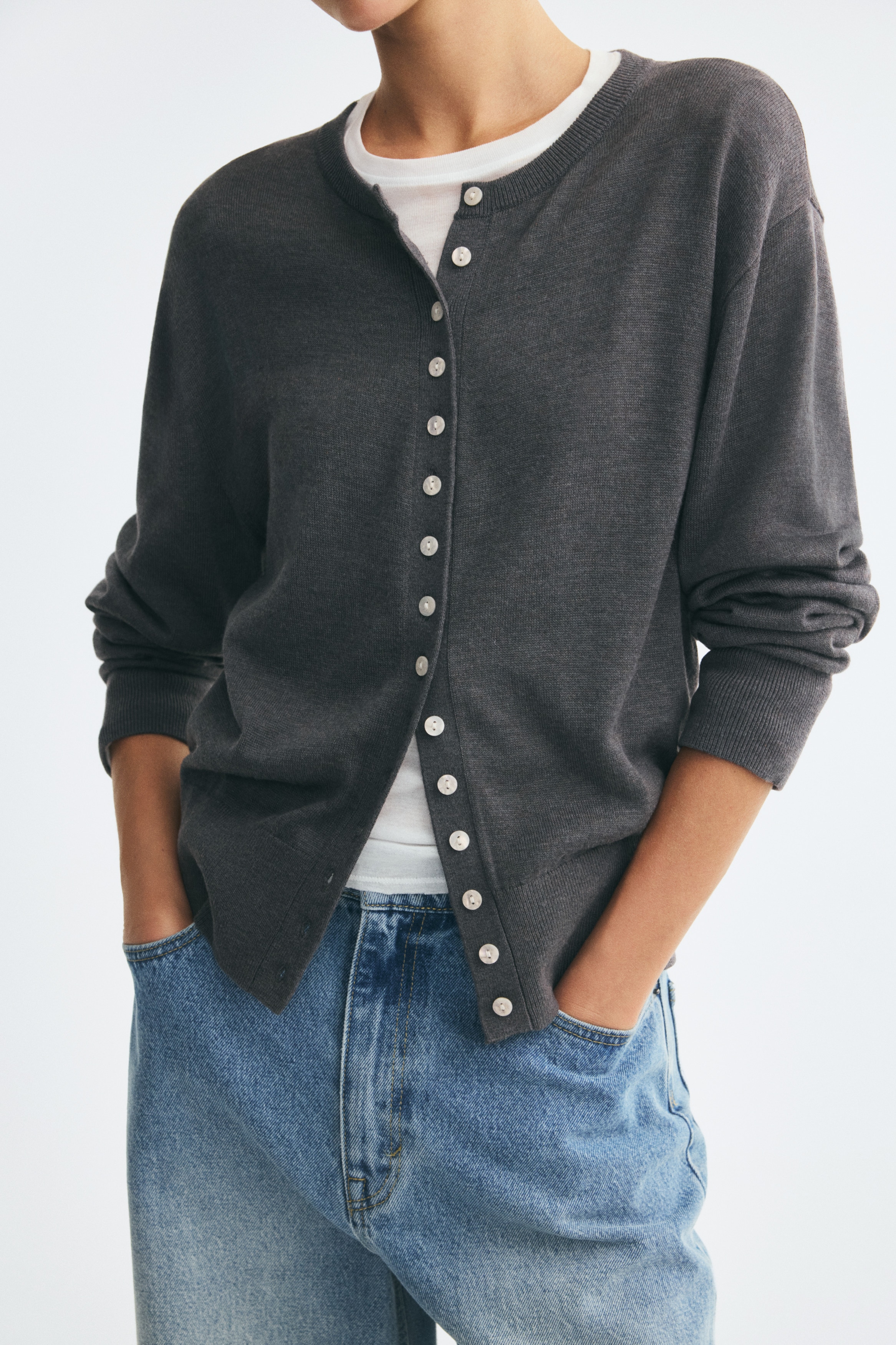 Fine-Knit Cardigan - thumbnail 2