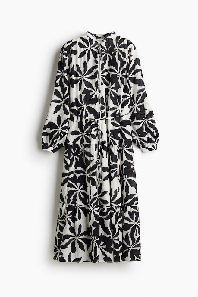 Rypytetty oversize-mekko - Valkoinen/Mustakukikas/Vaaleansininen/Kukkakuvio - 1