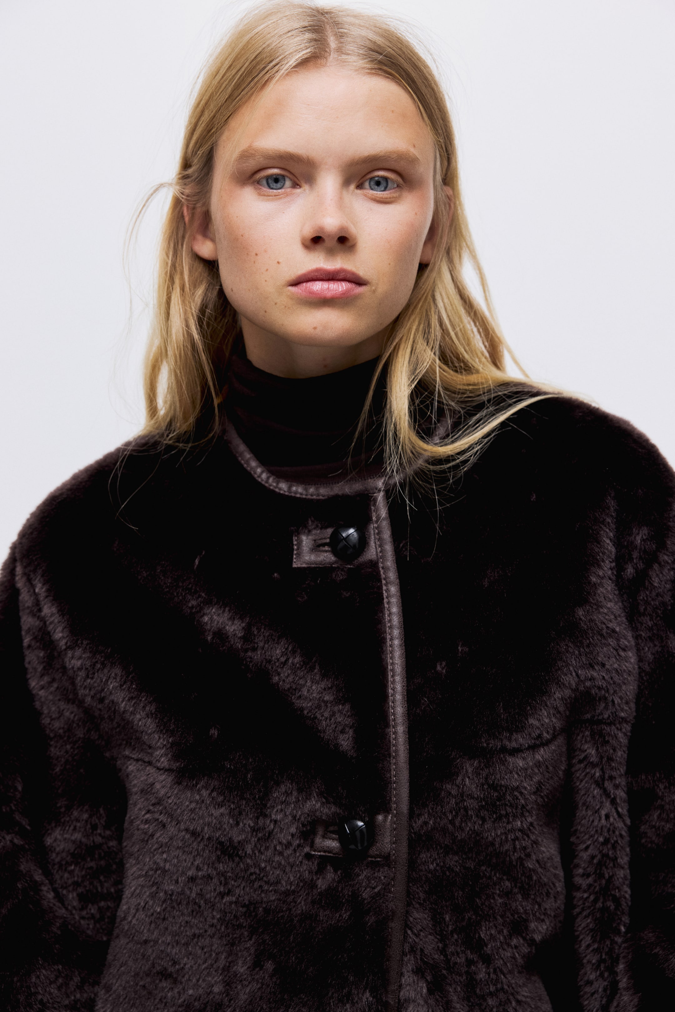 View larger image: Fluffy jacket - Dark brown - Ladies | H&M GB 4