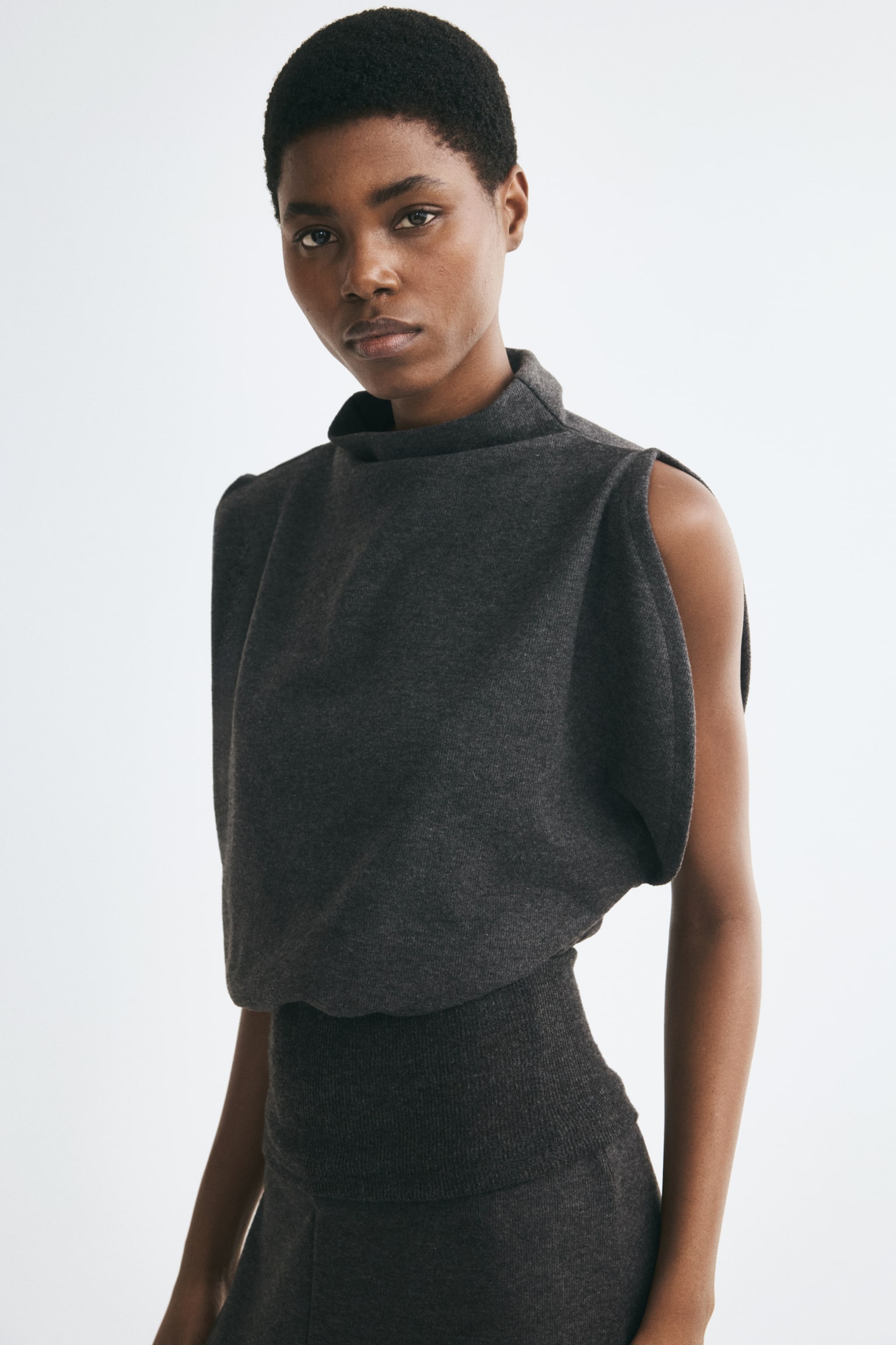Женский топ H&M Knit Mock Turtleneck Top, цвет: Тёмный серый меланжевый — фото 4