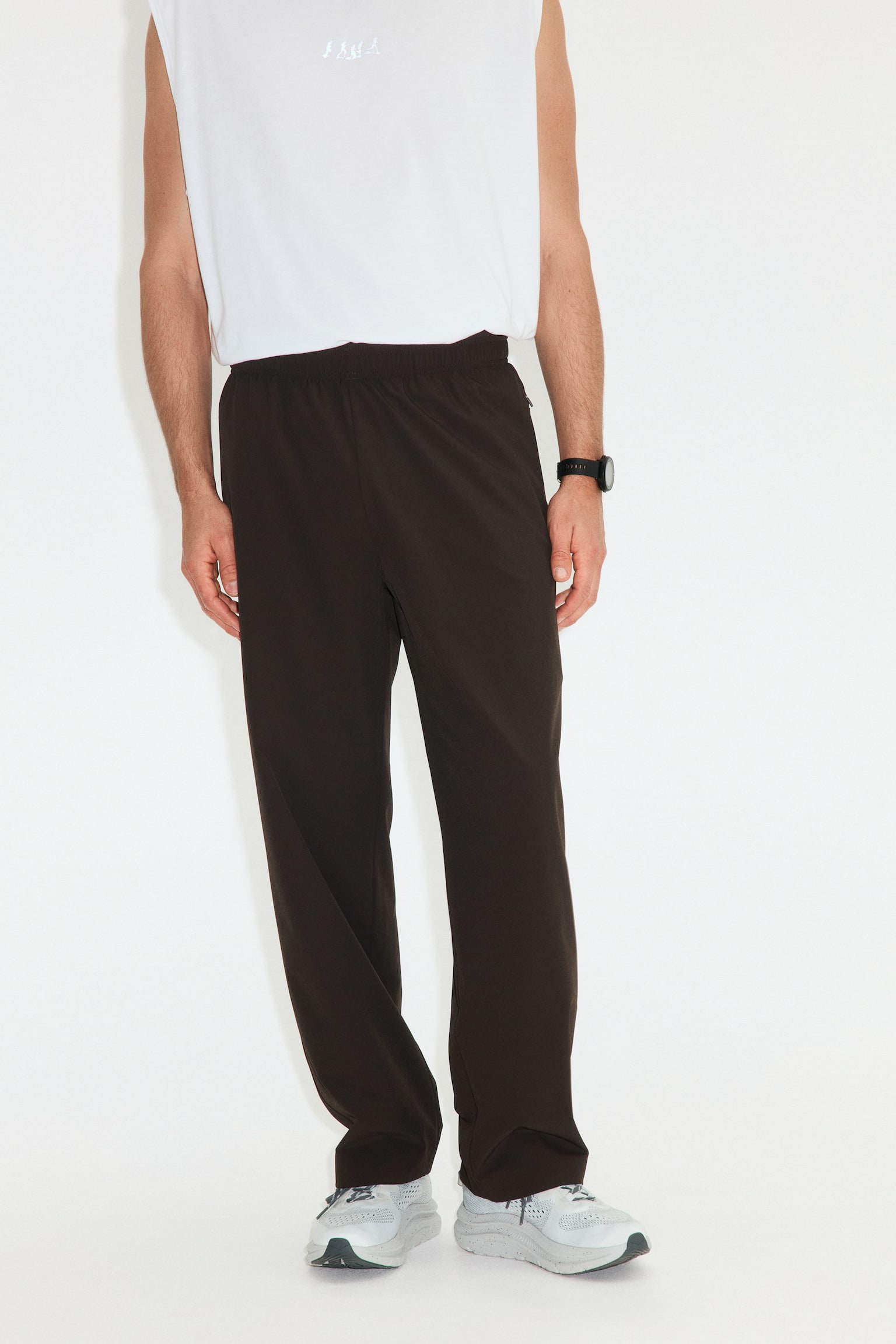 Regular Fit Track pants with DryMove™-Dark brown - 5