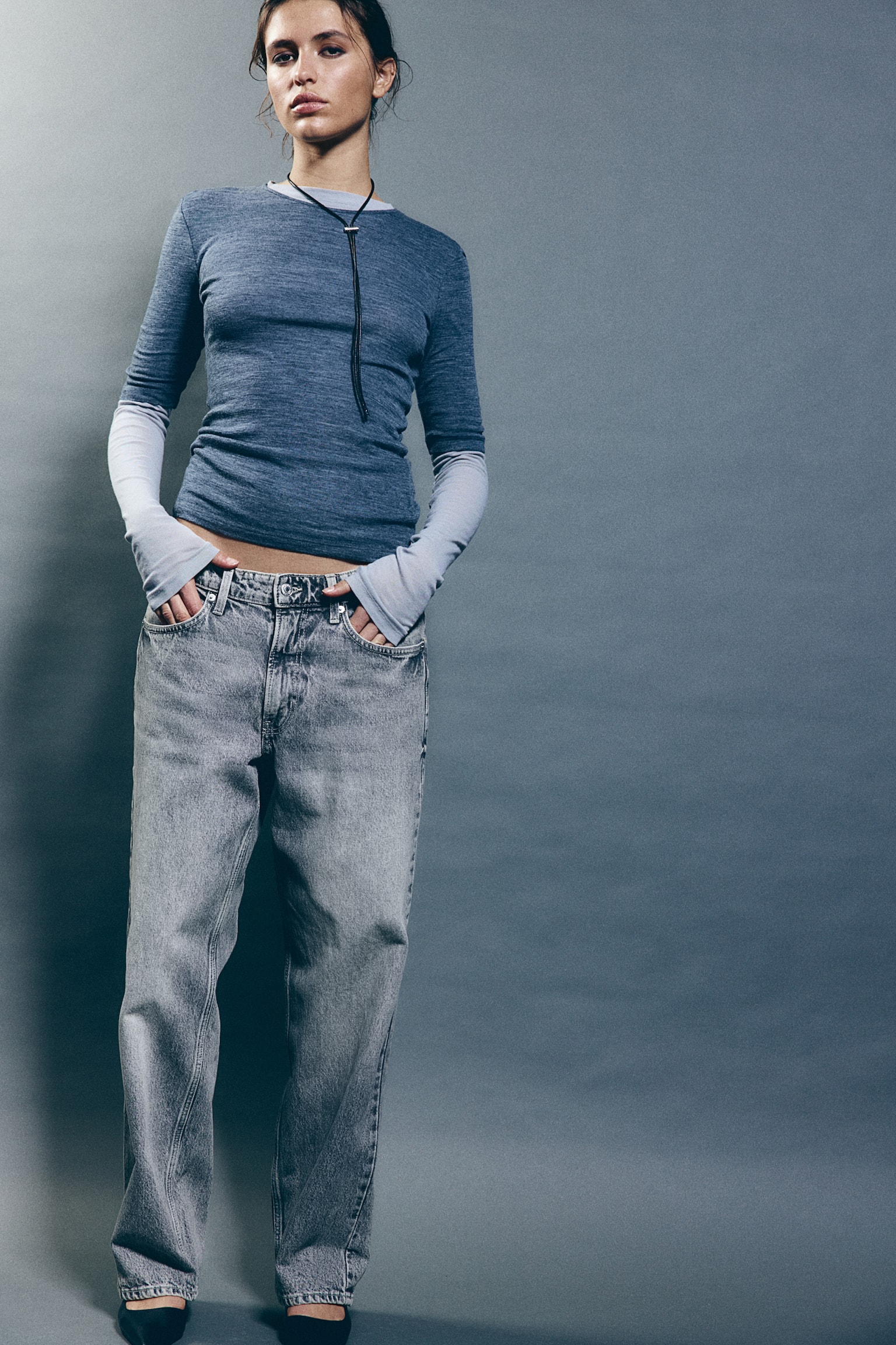 90's Baggy Low Jeans - Grey/Black/Light denim blue/Light denim blue/Light denim blue/White/Dark brown/Light denim blue/Light denim blue/Black - 1