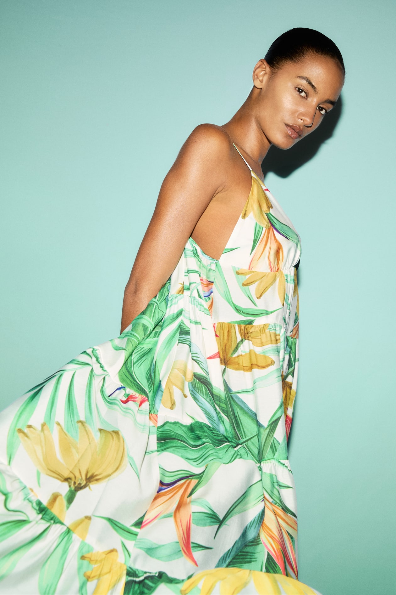 Tiered maxi dress White/Floral Ladies H&M IN - Main Image