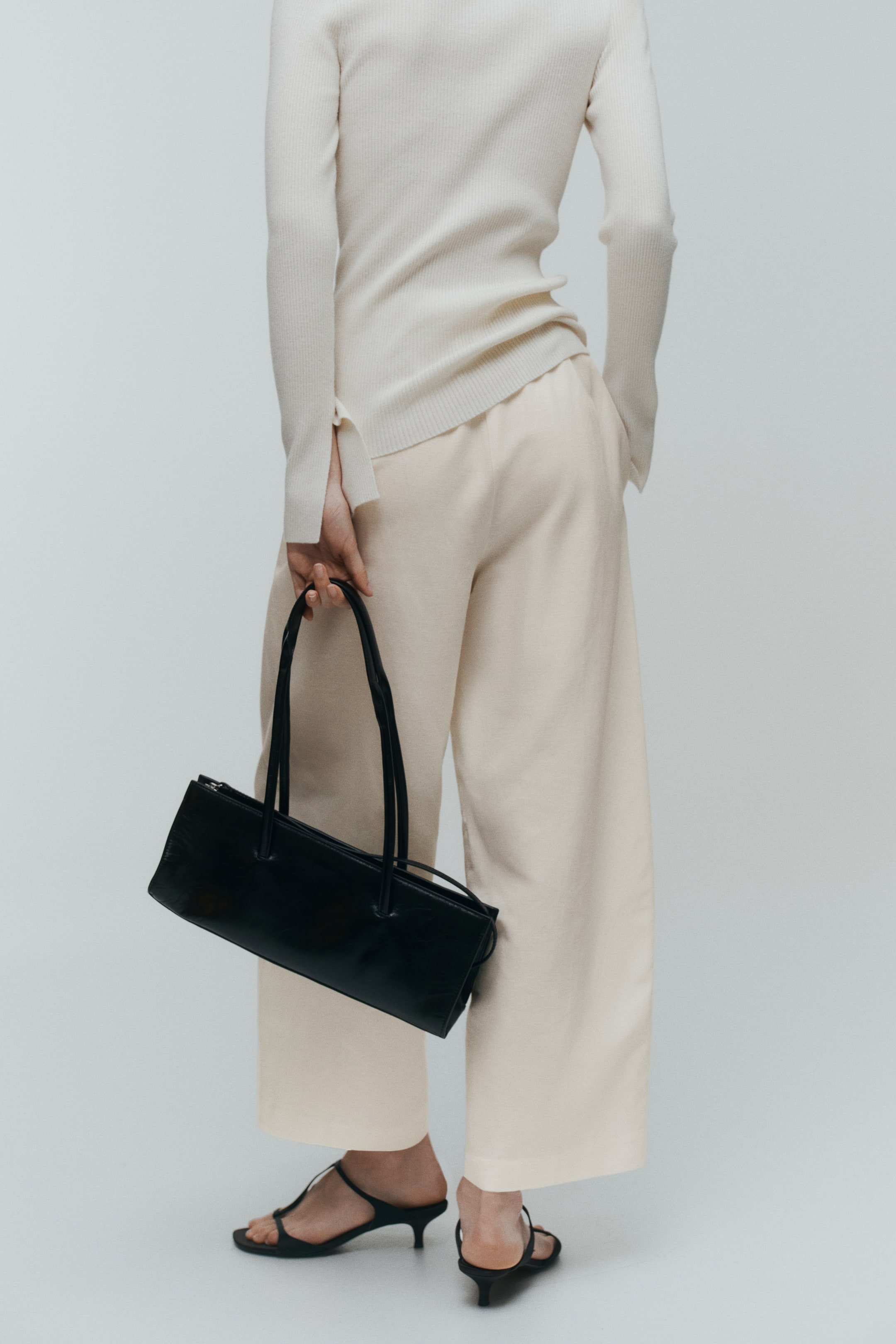 Linen-Blend Barrel-Leg Pants