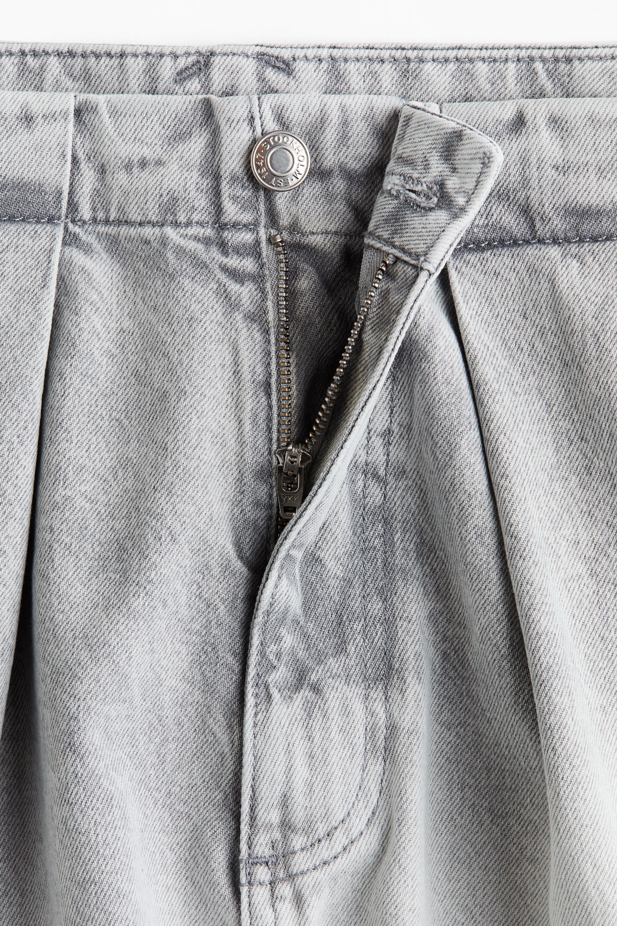 Женские джинсы H&M Regular-Waist Barrel-Leg Ankle Jeans — фото 3