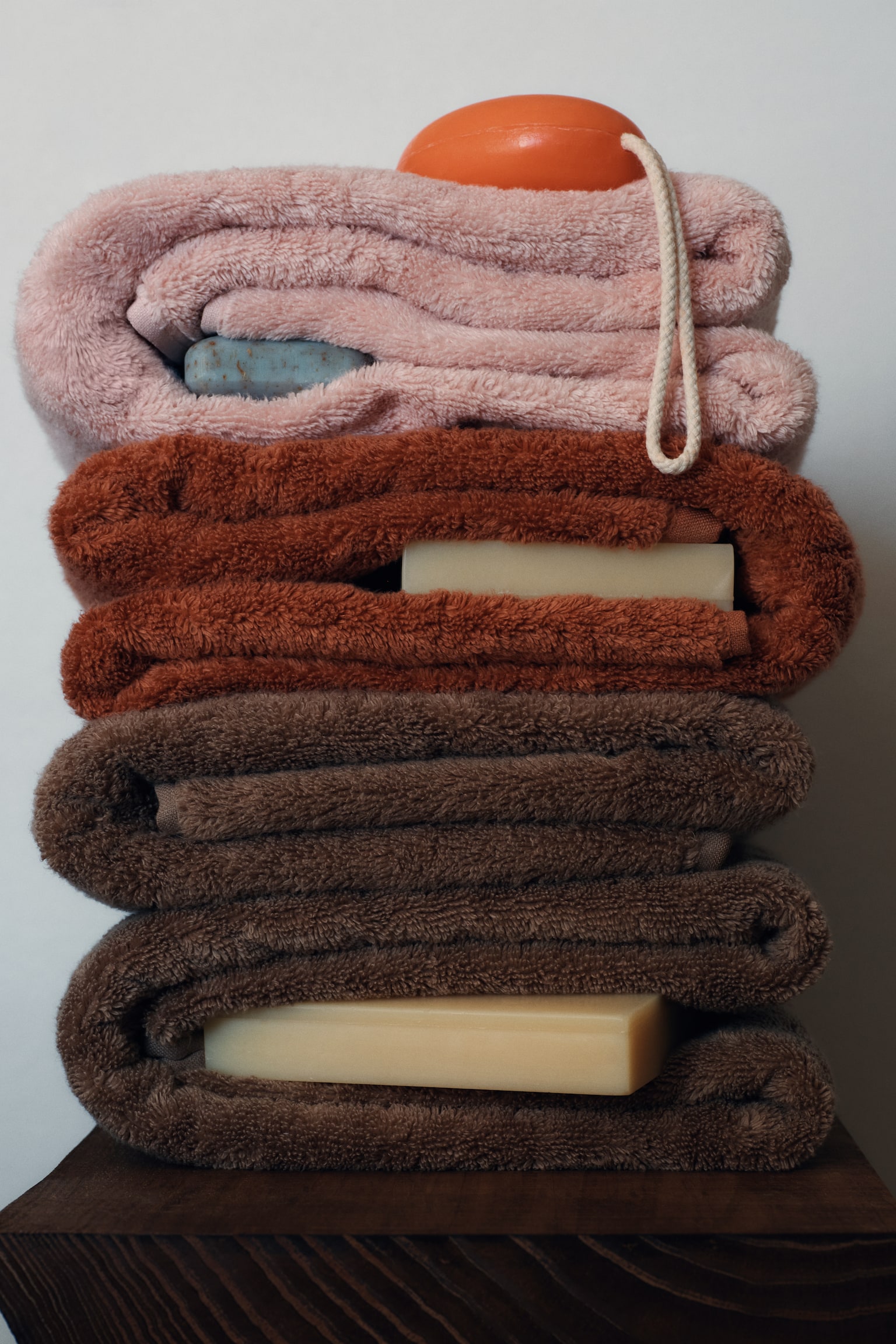 Toalla de baño en terry suave - Rosa palo/Rojo teja/Café tenue/Blanco/Beige claro - 4