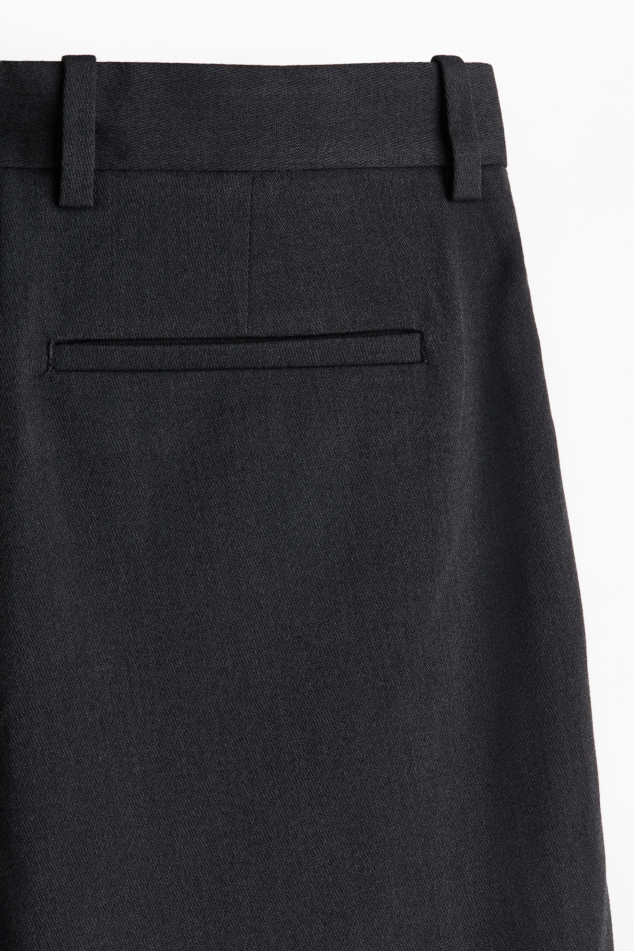 Loose-Fit Tailored Pants