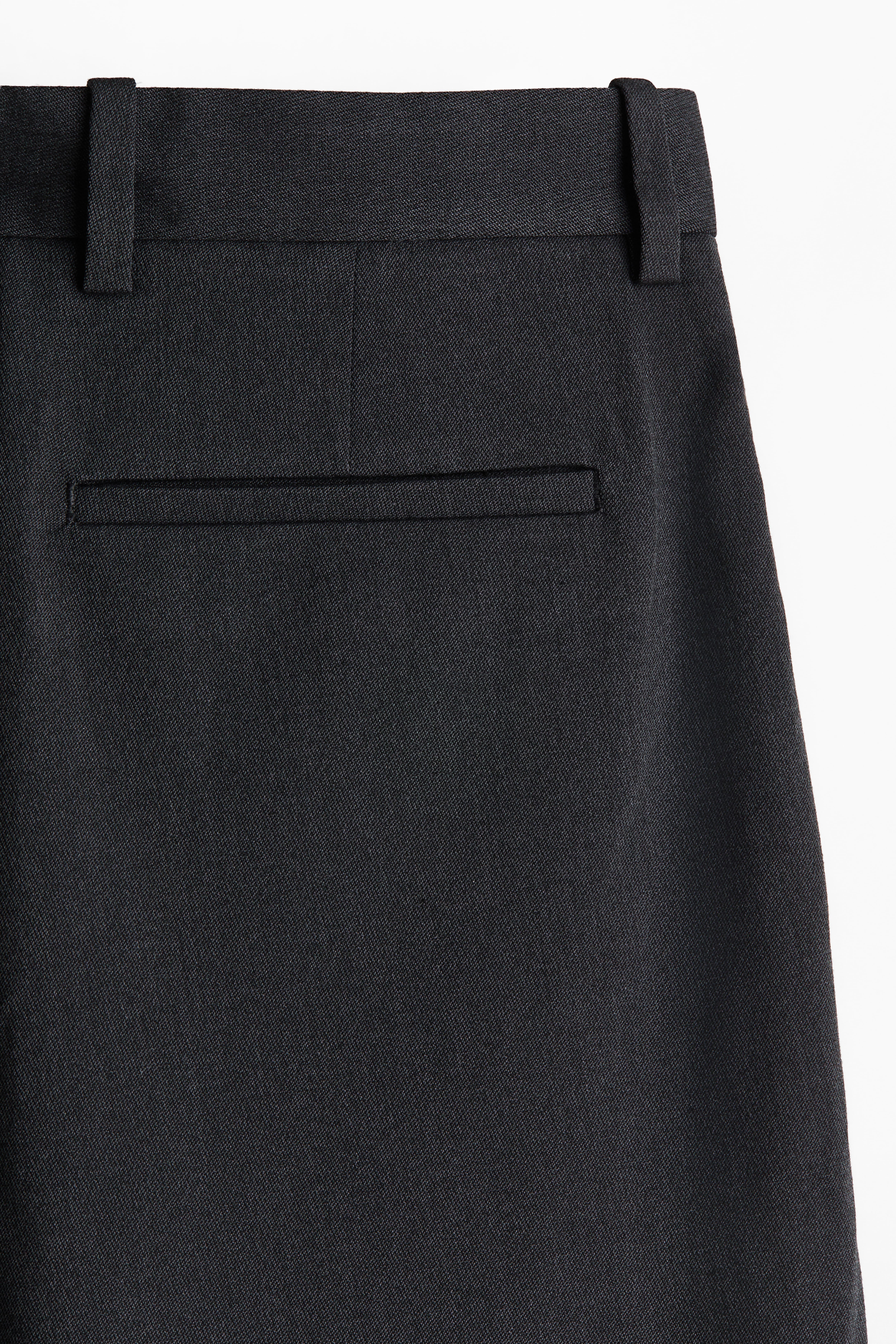 Loose-Fit Tailored Pants