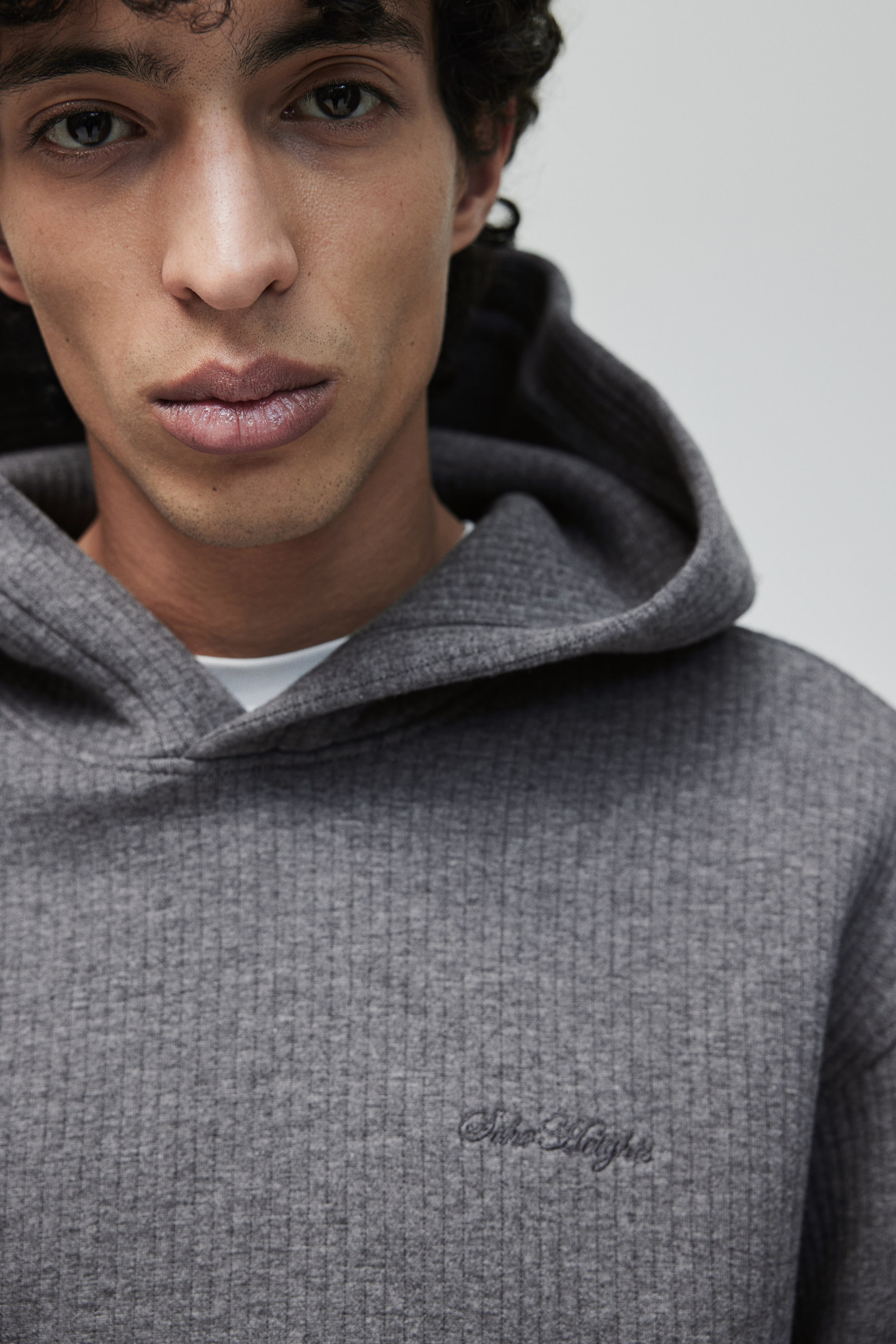 Loose Fit Ribbed hoodie - Dark grey/Soho Heights - Men | H&M GB 2