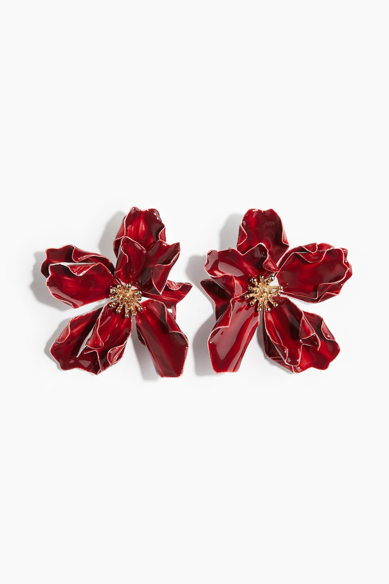 Flower-shaped earrings