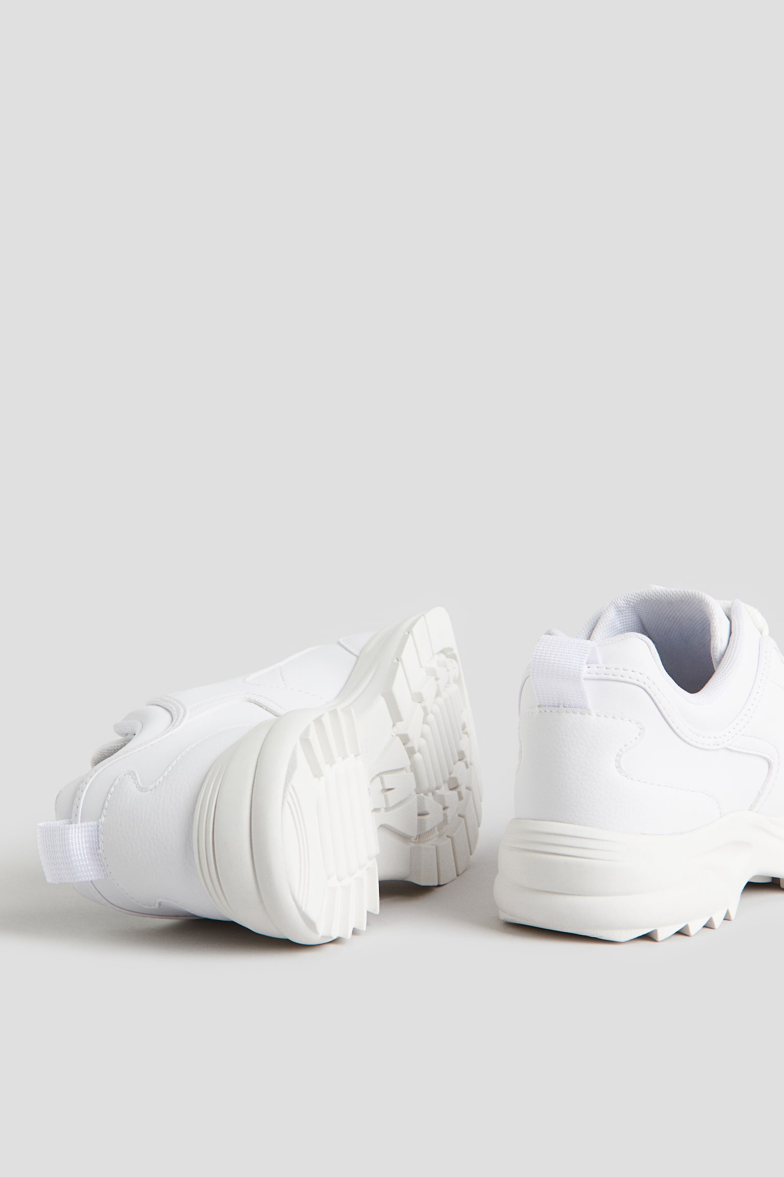 Trainers - White - 3