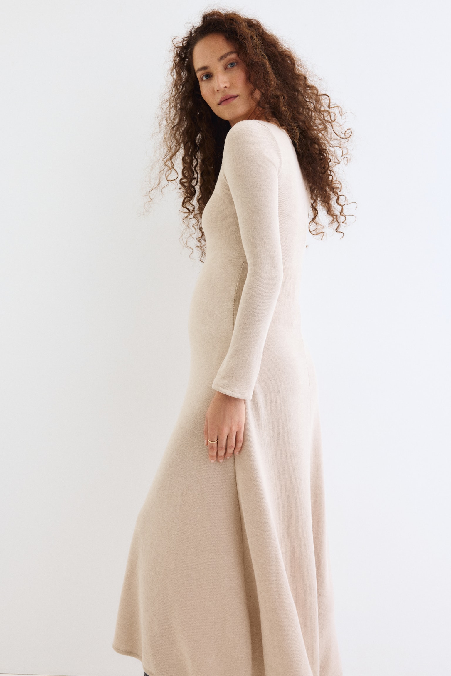 MAMA Fine-knit dress - Light beige - 3