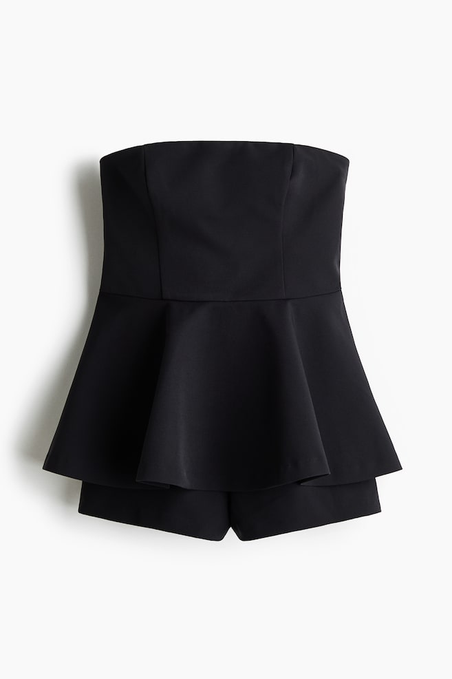 Kurzer Bandeau-Jumpsuit mit Peplum - Schwarz - 1