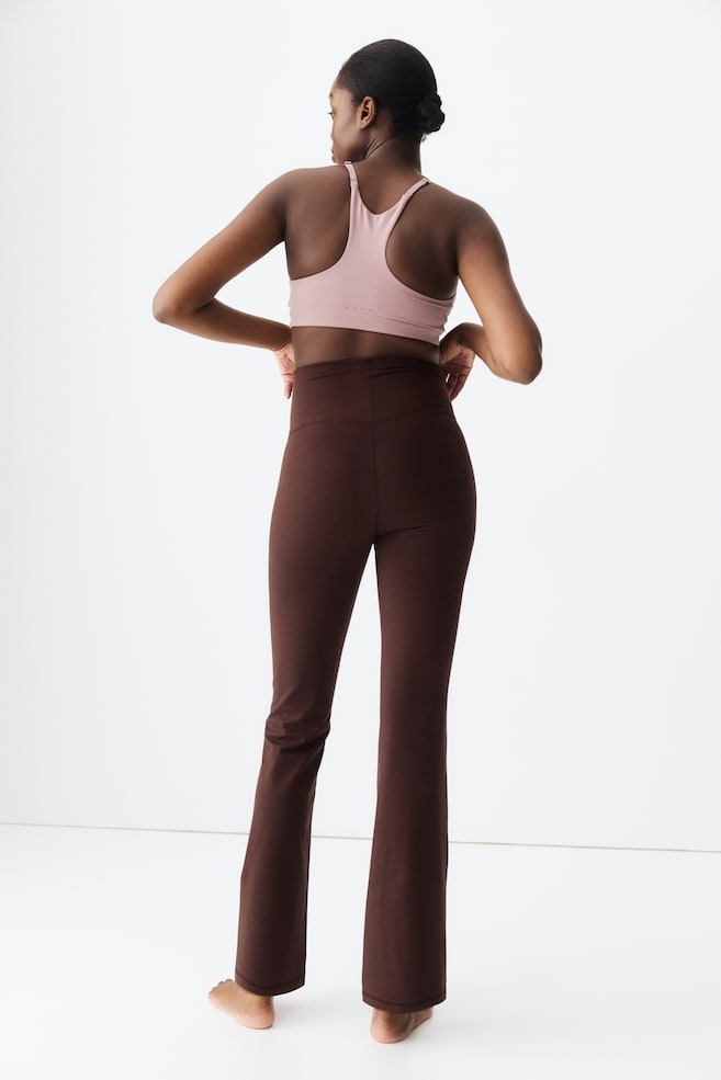 MAMA Flared Sports Leggings with SoftMove™-Warm brown - 5