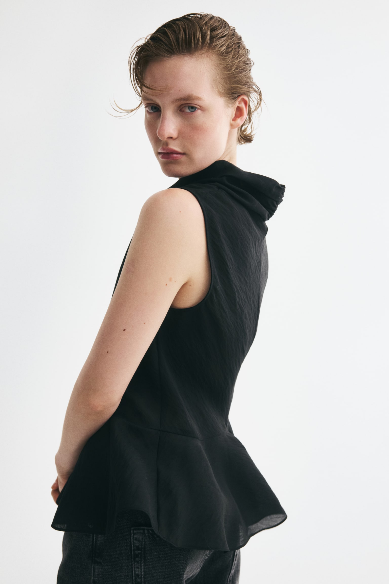 Женский топ H&M Roll-Neck Peplum Top, цвет: Чёрный — фото 5