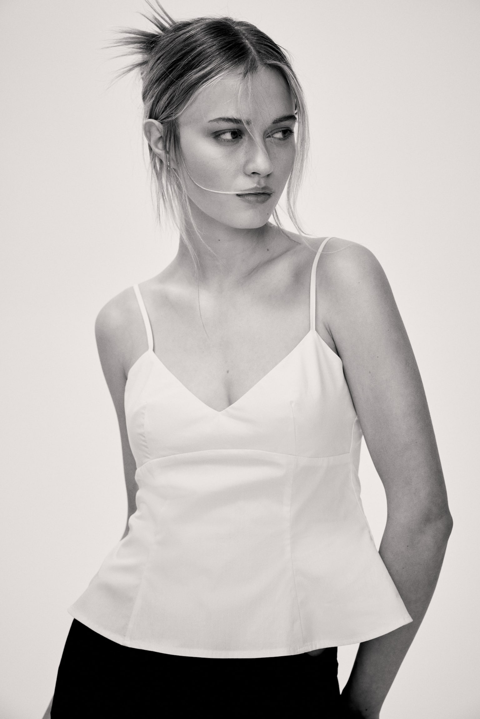 גופייה עם פפלום - צהוב בהיר/חום כהה/נקודות - 3