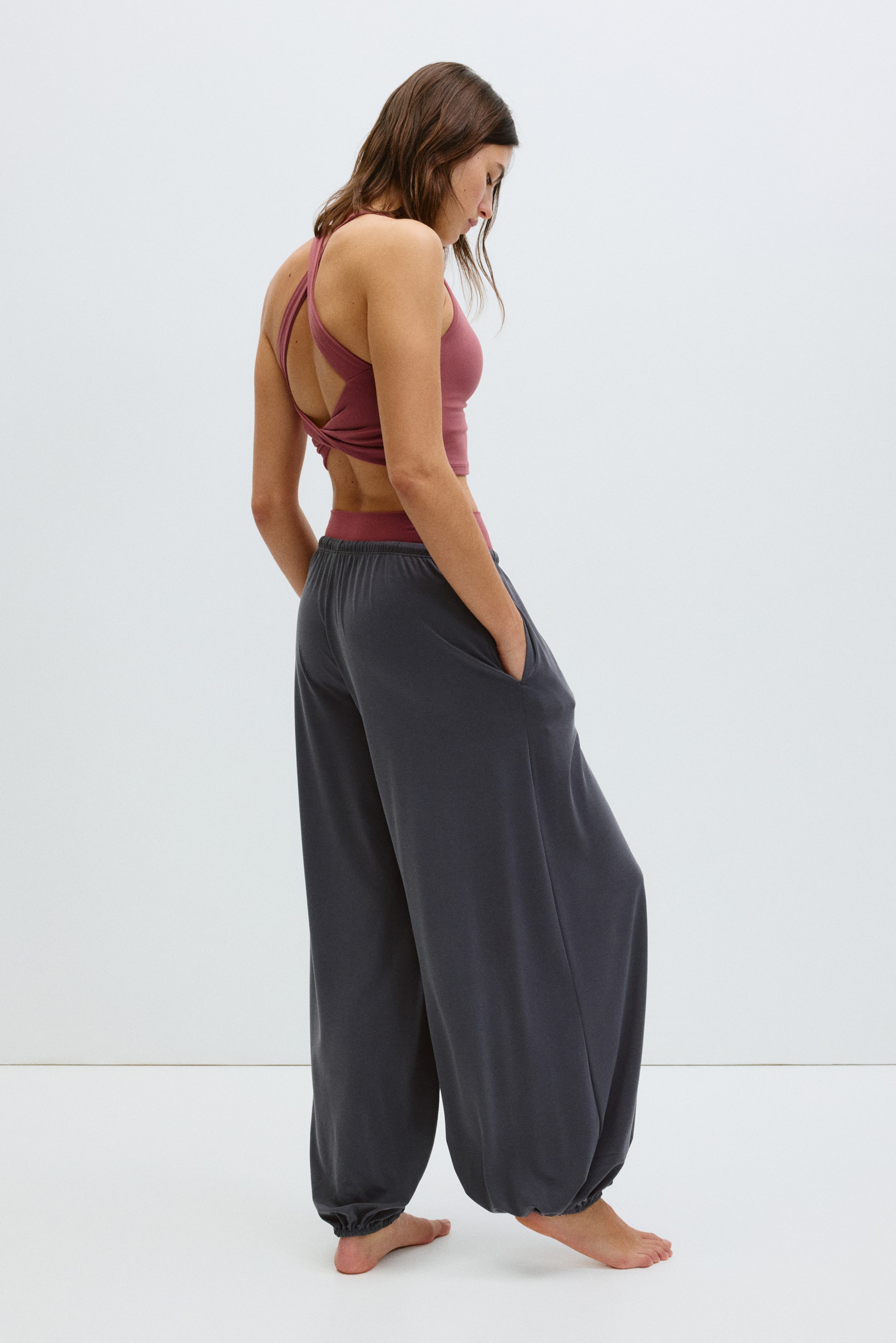 Balloon-Leg Pants with Drawstring