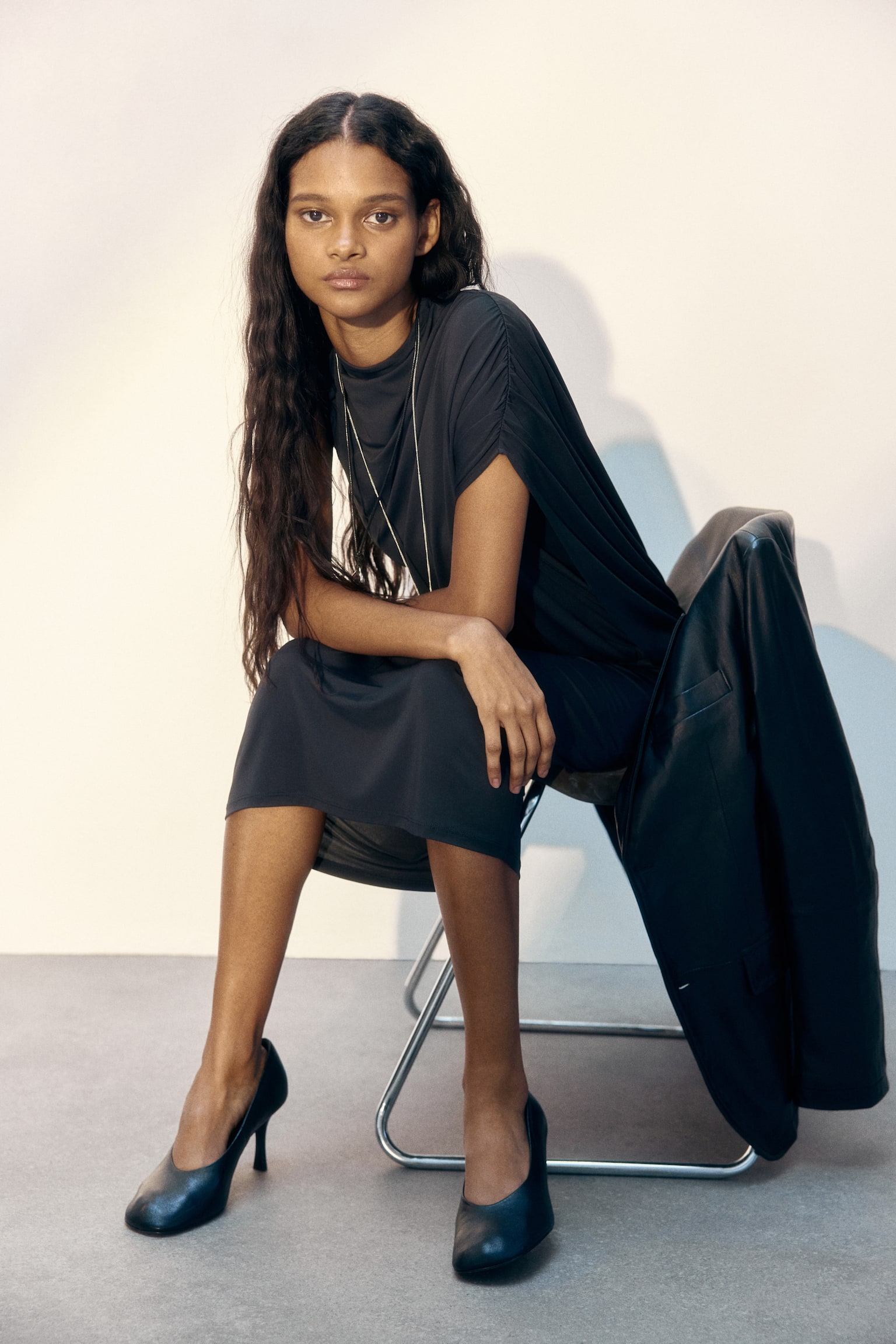 Vestido maxi drapeado - Negro - 3