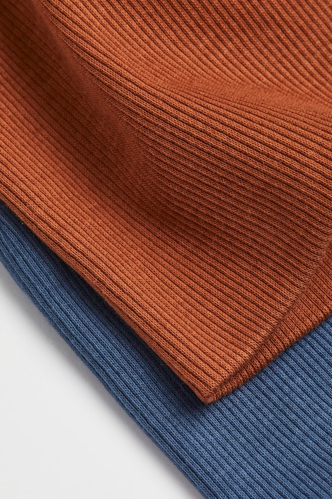 2-pack ribbed cotton jersey hats - Blue/Dark orange - 2