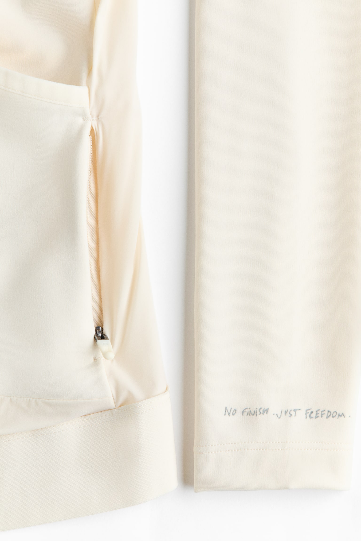 Женская куртка H&M Cycling jacket with DryMove™, цвет: Кремовый — фото 9
