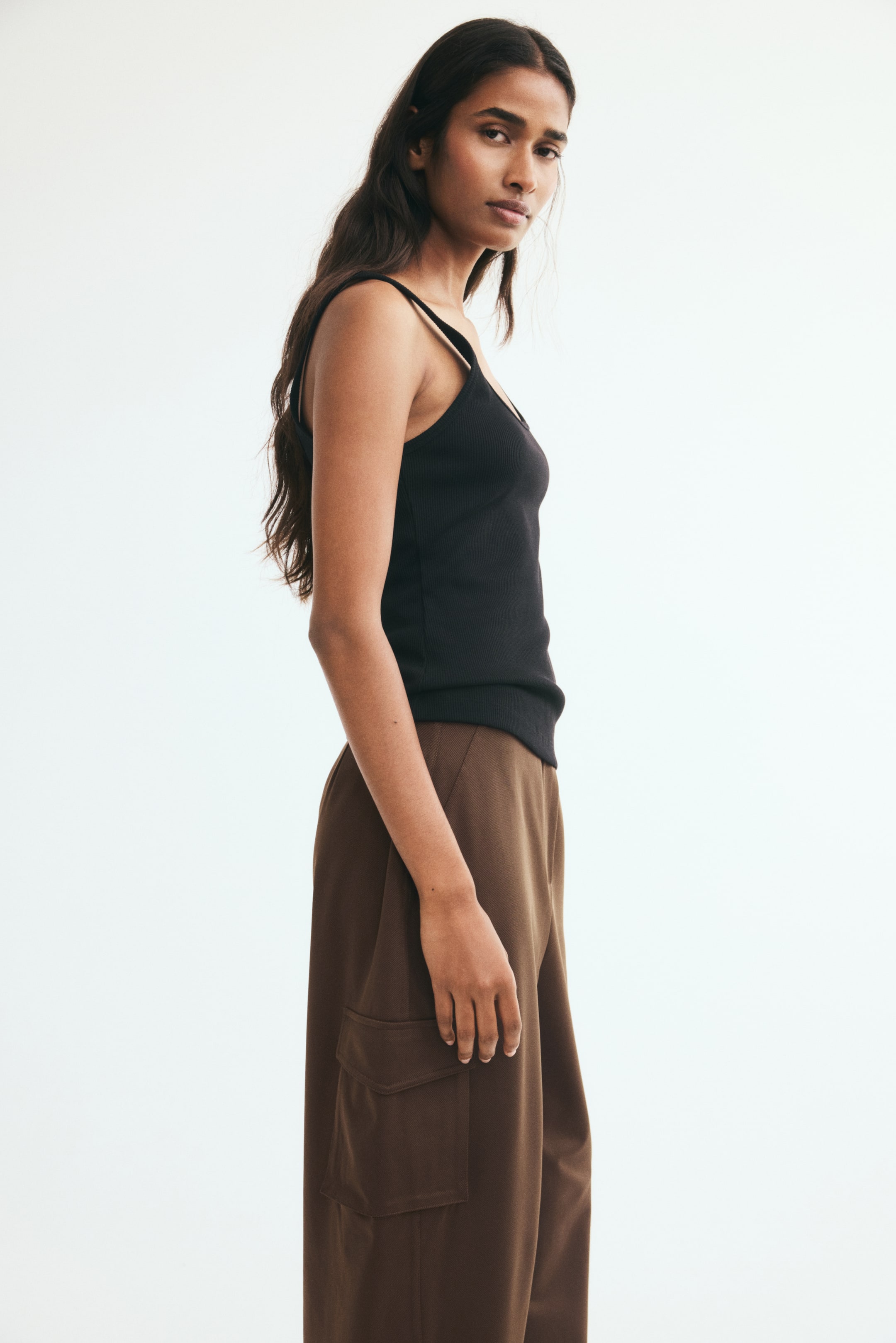 Loose-Fit Cargo Pants