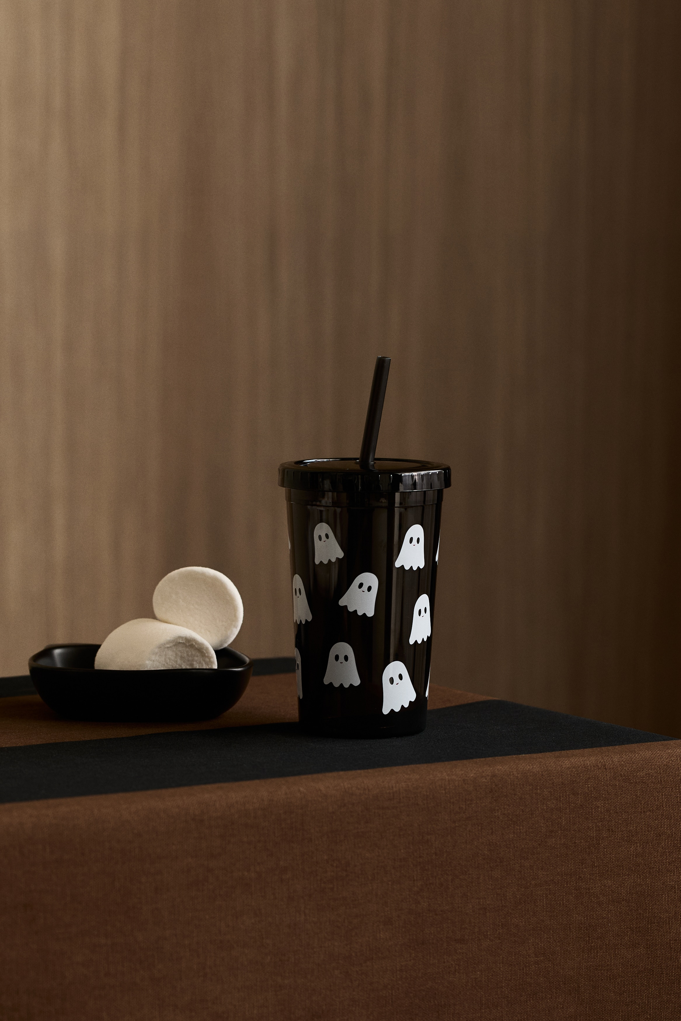 Kunststof beker met dessin en rietje - Donkerbruin/spoken/Geel/citroenen/Groen/dino's/Rood/aardbeien/Roze/fruit/Roze/ijsje/Turkoois/papegaaien