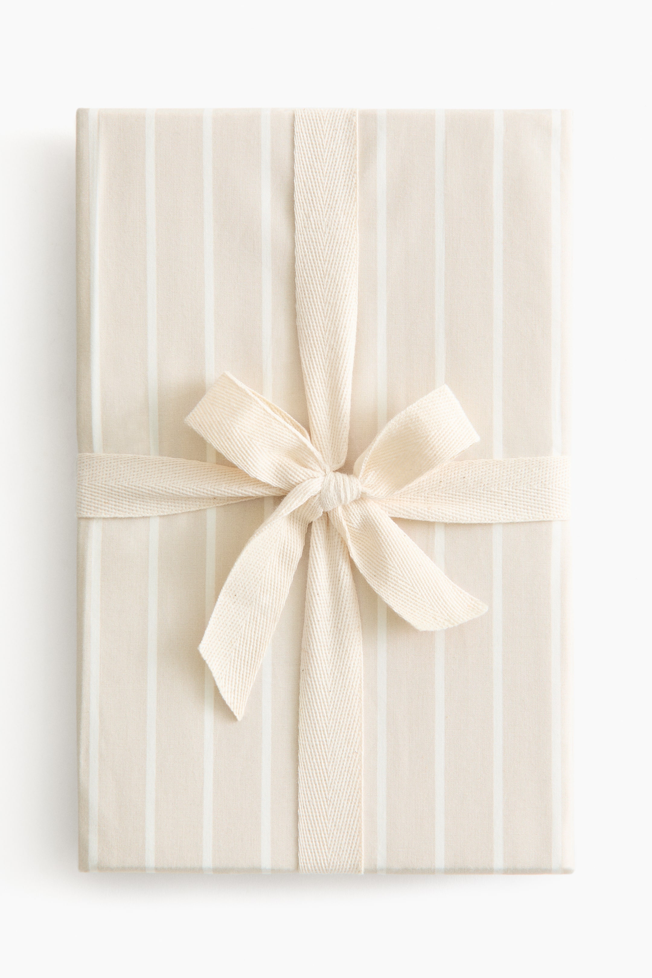 View larger image: Cotton Percale Crib Duvet Cover Set - Light beige/Striped - Home All | H&M CA 3