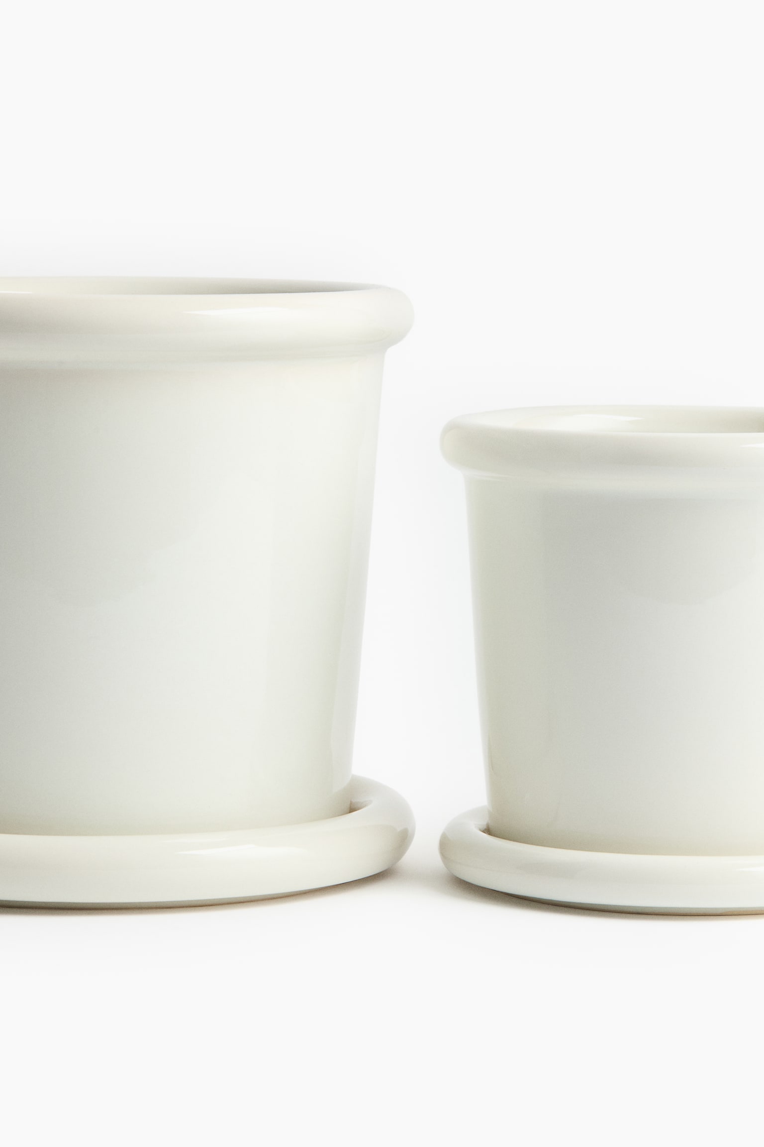 Stoneware plant pot with saucer - White/Light green - 4