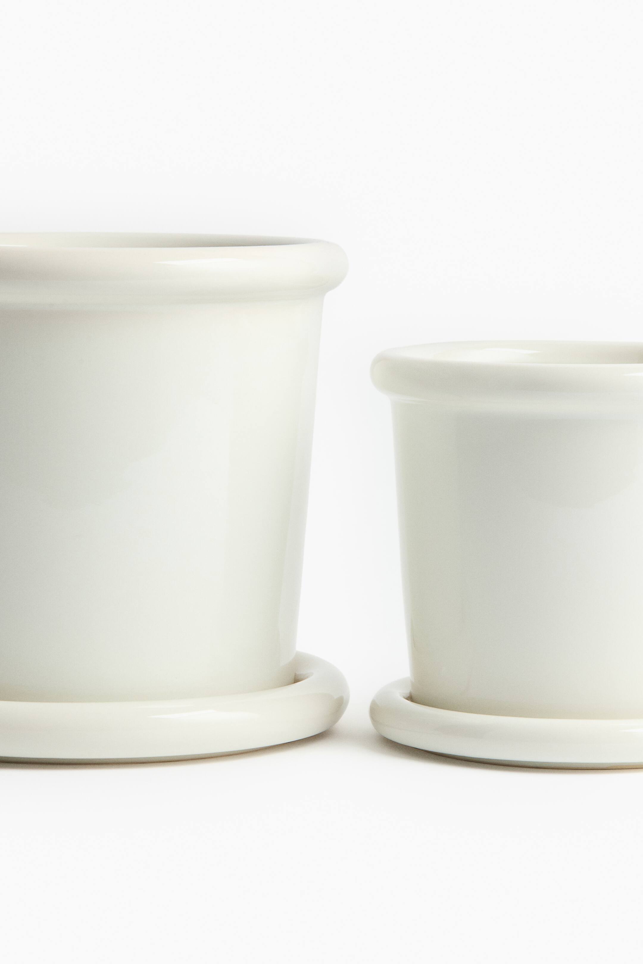 拡大画像を表示: ストーンウェア プランター&ソーサー - ホワイト | H&M JP 2