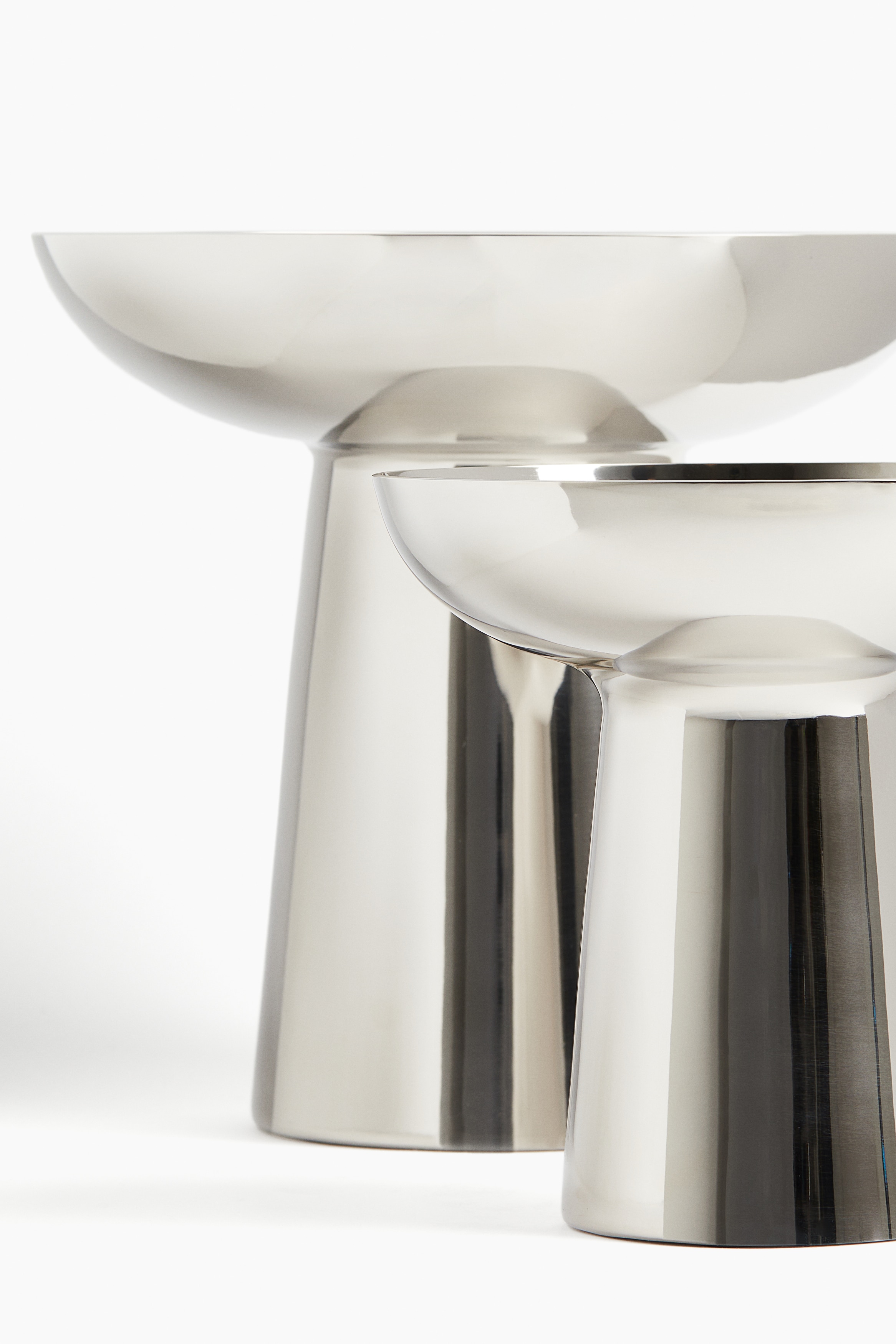 Silver-colored Metal Vase at H&M Home | H&M US