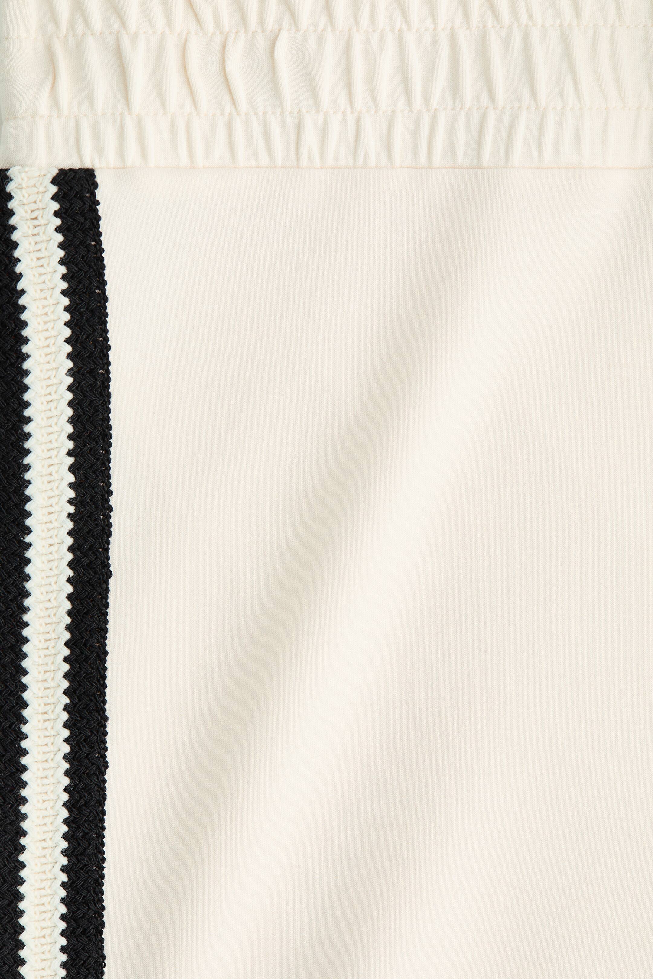 Ampliar la imagen: Pantalón en tela scuba - Crema - Ladies | H&M MX 2