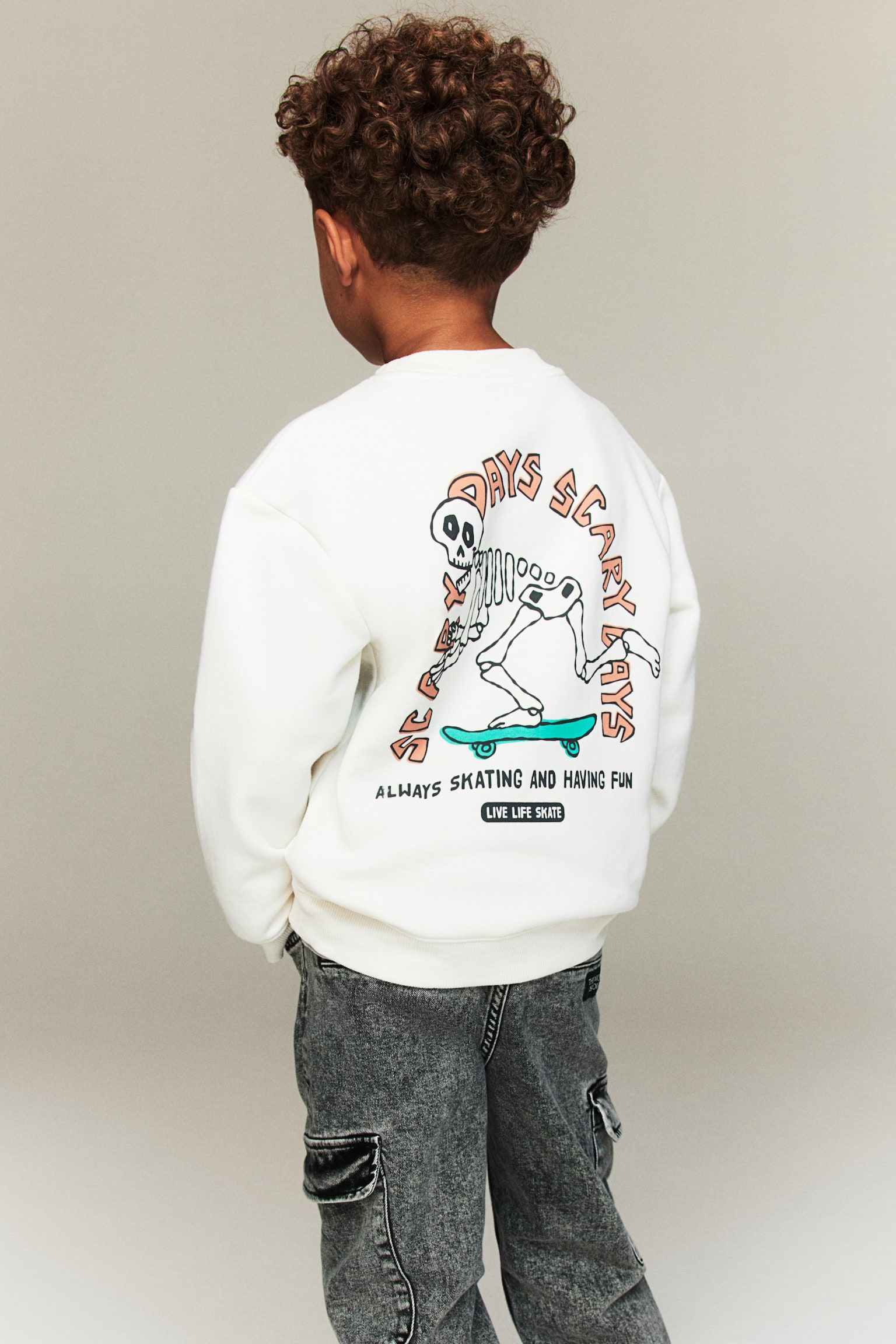 Sweatshirt - White/Light blue/NASA/Grey marl/Grow/Dark turquoise/Patterned/Dark red/Paris/Sage green/Animals/Navy blue/Cream striped/Orange/Halloween/Brown/Little Brother/Black/Skulls/Black/Pumpkins/Beige/Vehicles - 5