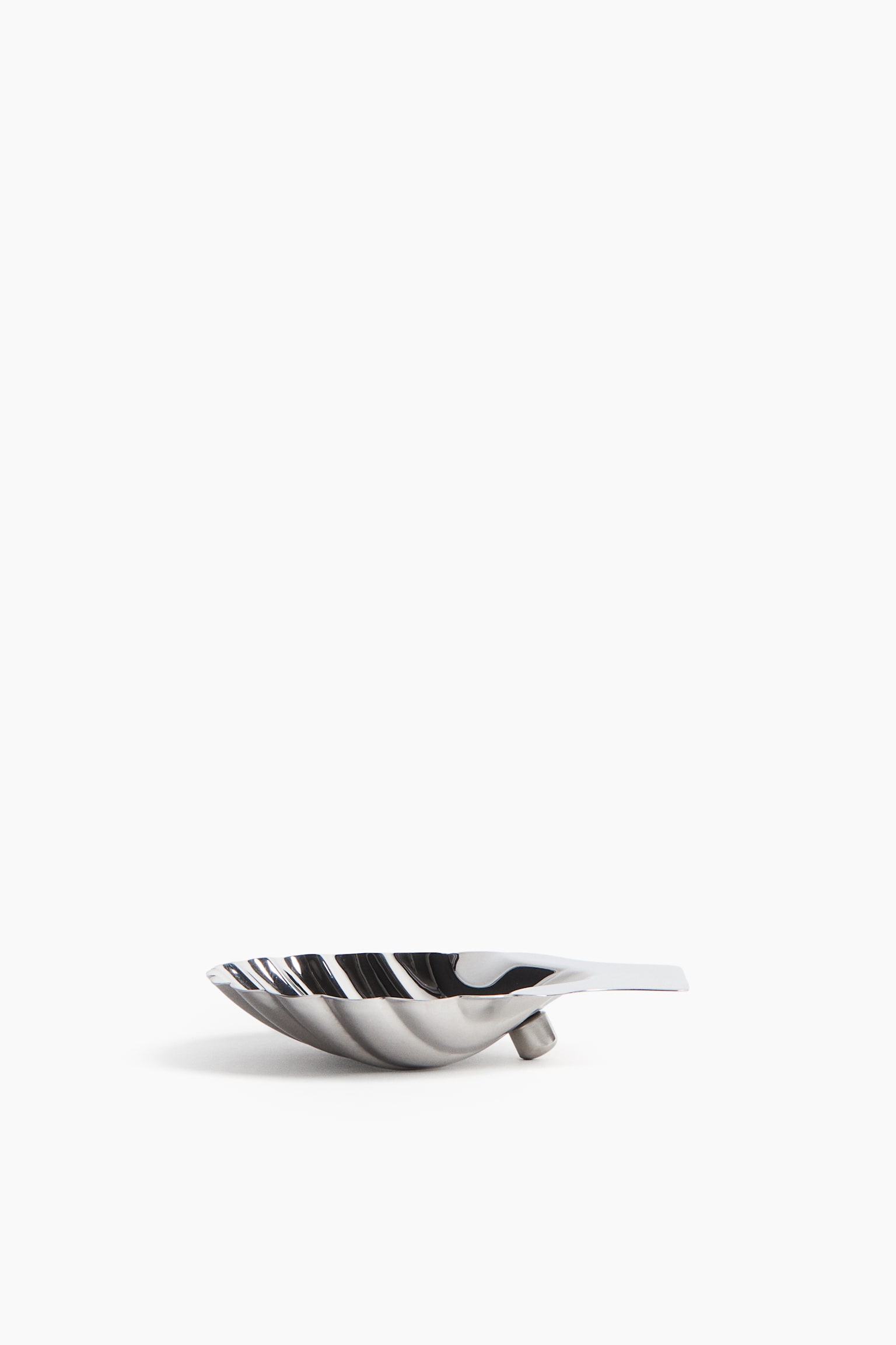 Small seashell-shaped serving bowl - Silver-coloured - 5