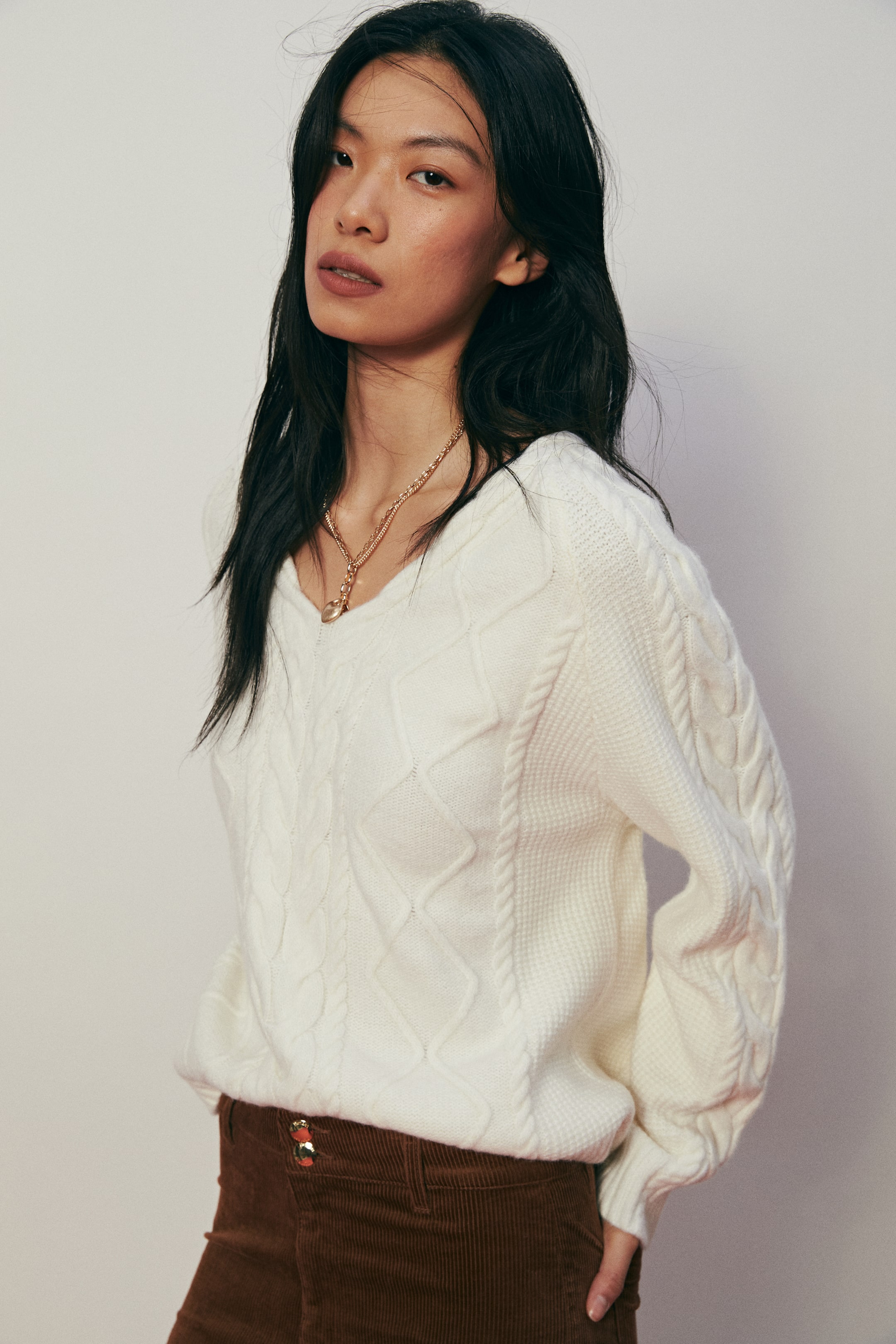 拡大画像を表示: ケーブルニットセーター - ホワイト - レディース | H&M JP 4