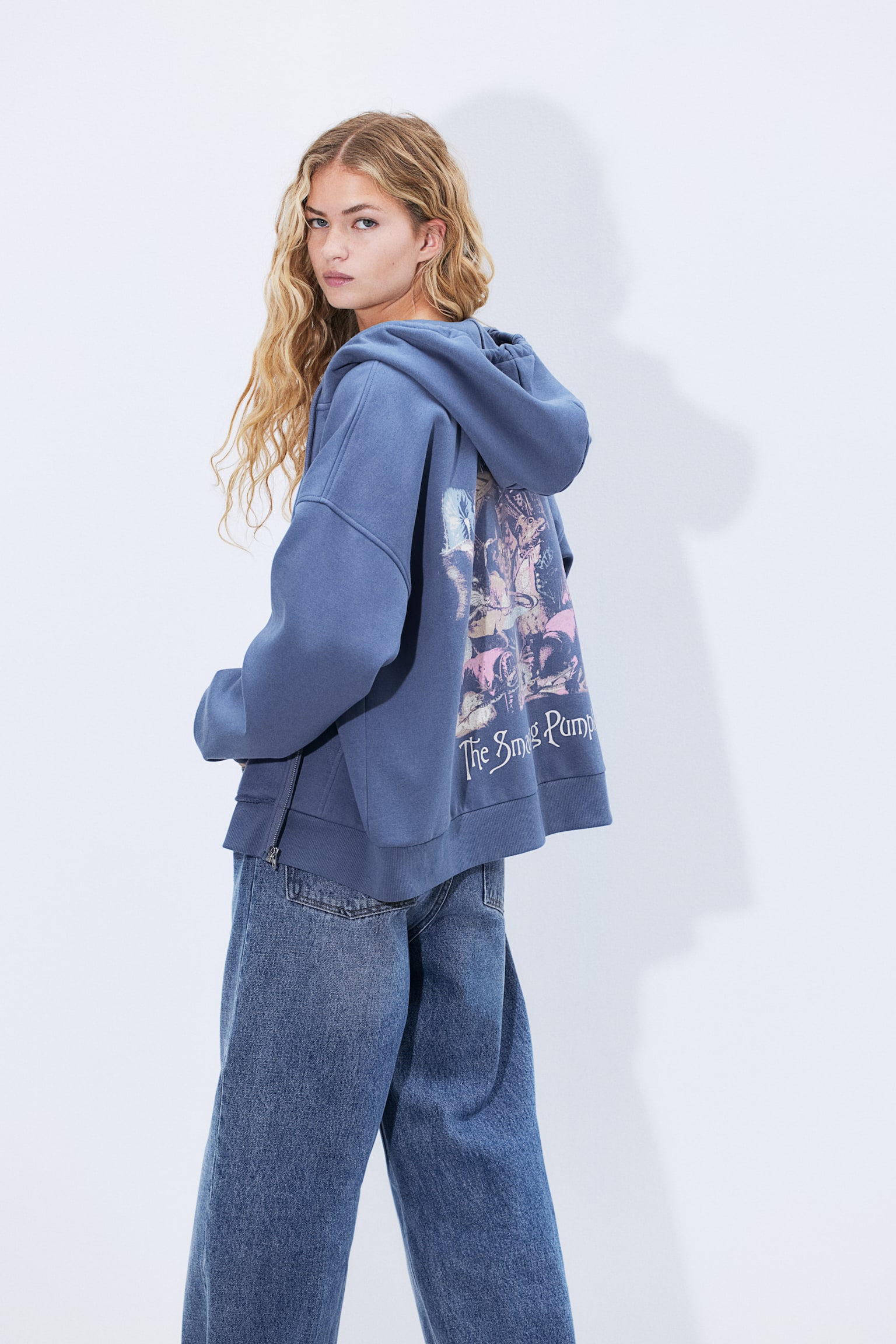 Oversized motif-detail zip-through hoodie - Blue/The Smashing Pumpkins/Dark greige/Korn/Black/Sublime/Light blue/The Offspring/Light grey marl/Nirvana/Cream/Twin Peaks/Light beige/Jane's Addiction/Light blue/Black/Formula 1/Black/Nirvana - 3