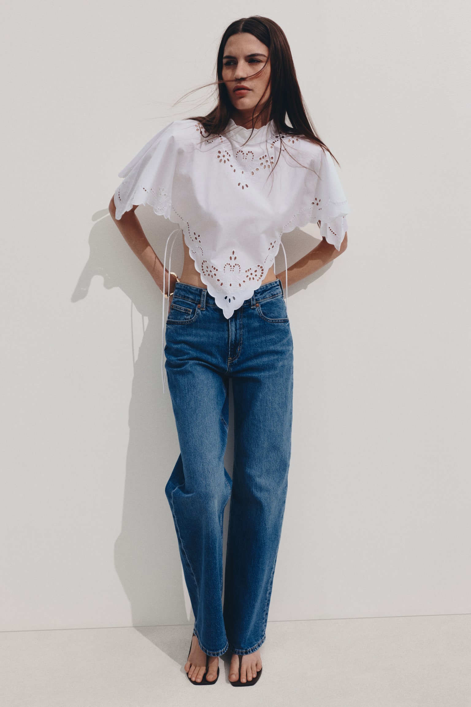 Wide High Waist Jeans - Denimblau/Helles Denimblau/Weiß/Helles Denimblau/Helles Denimblau/Helles Denimblau/Marineblaues Denim/Washed Denimblau/Dunkelbraun/Helles Denimblau/Dunkles Denimblau/Dunkles Denimgrau/Marineblaues Denim/Denimblau/Dunkelbraun/Weiß/Helles Denimblau/Beige/Marineblau/Schwarz/Weiß/Denimblau/Dunkles Denimblau - 1