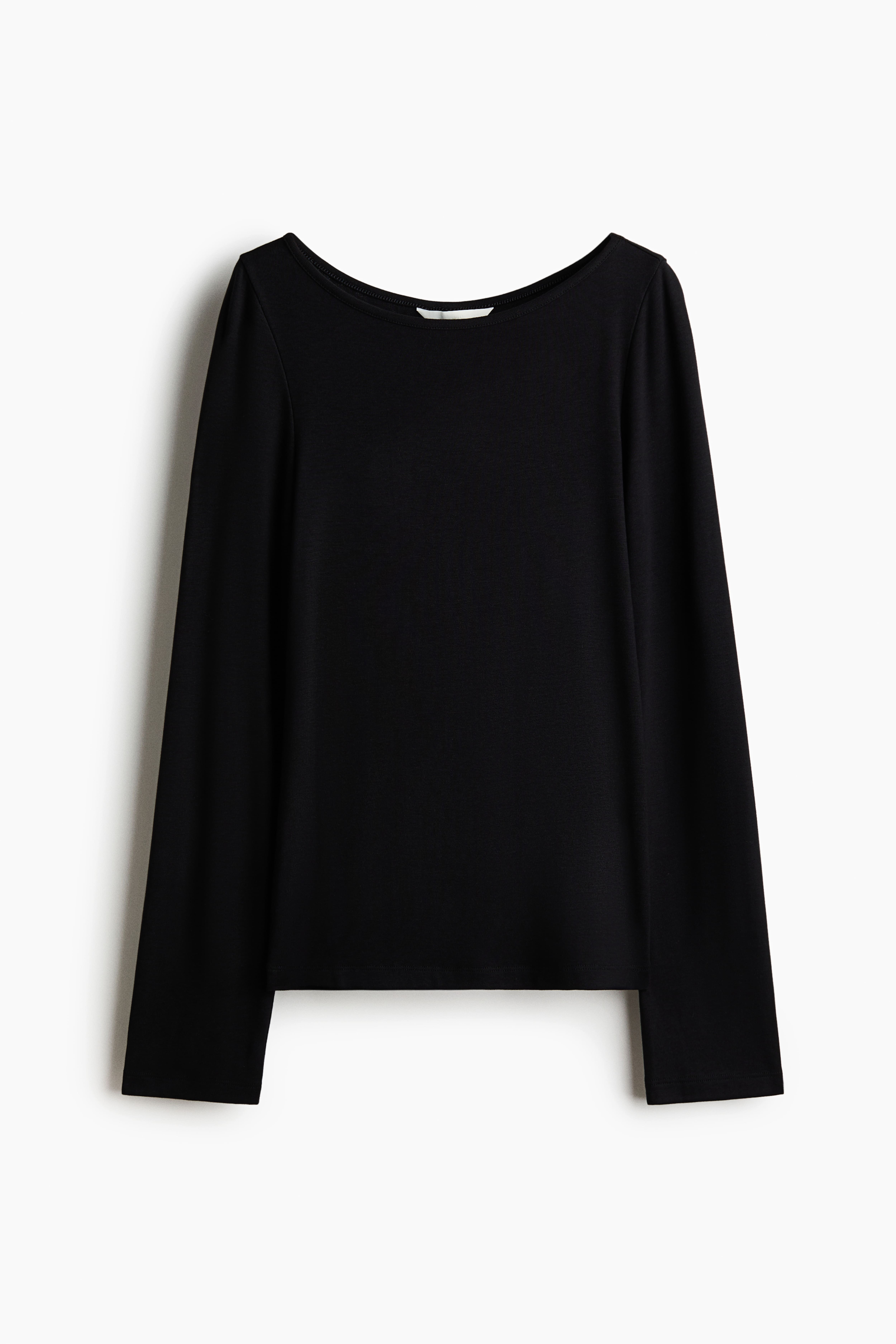 Long-Sleeved Fine-Knit Top