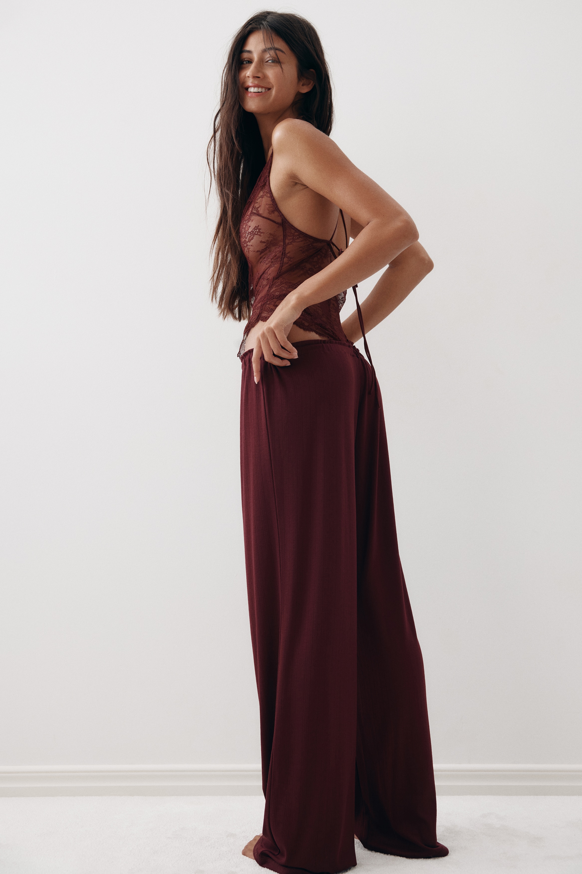 H & M - ポインテルパジャマパンツ - レッド