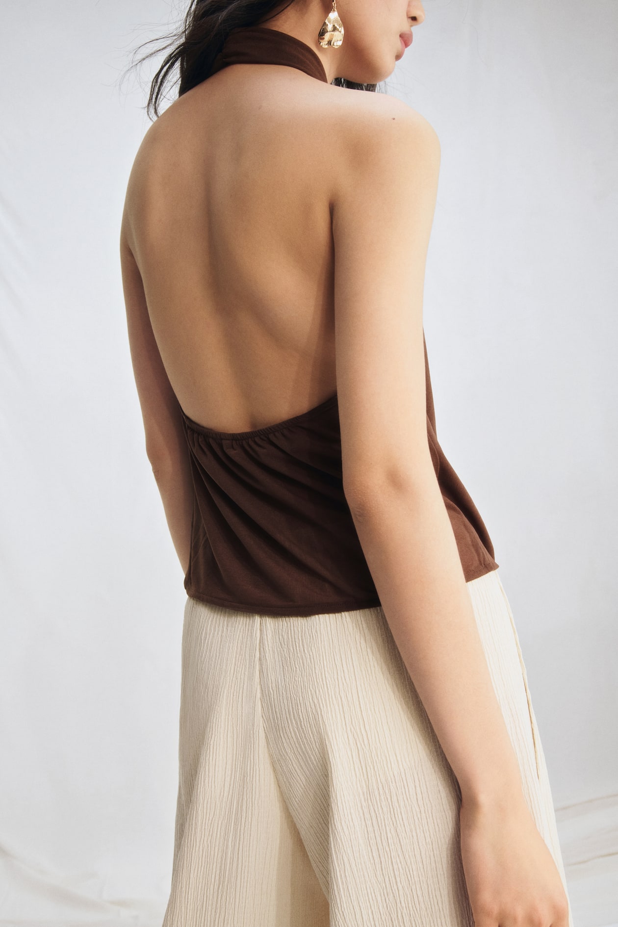 Twist-Detail Halterneck Top - image 2