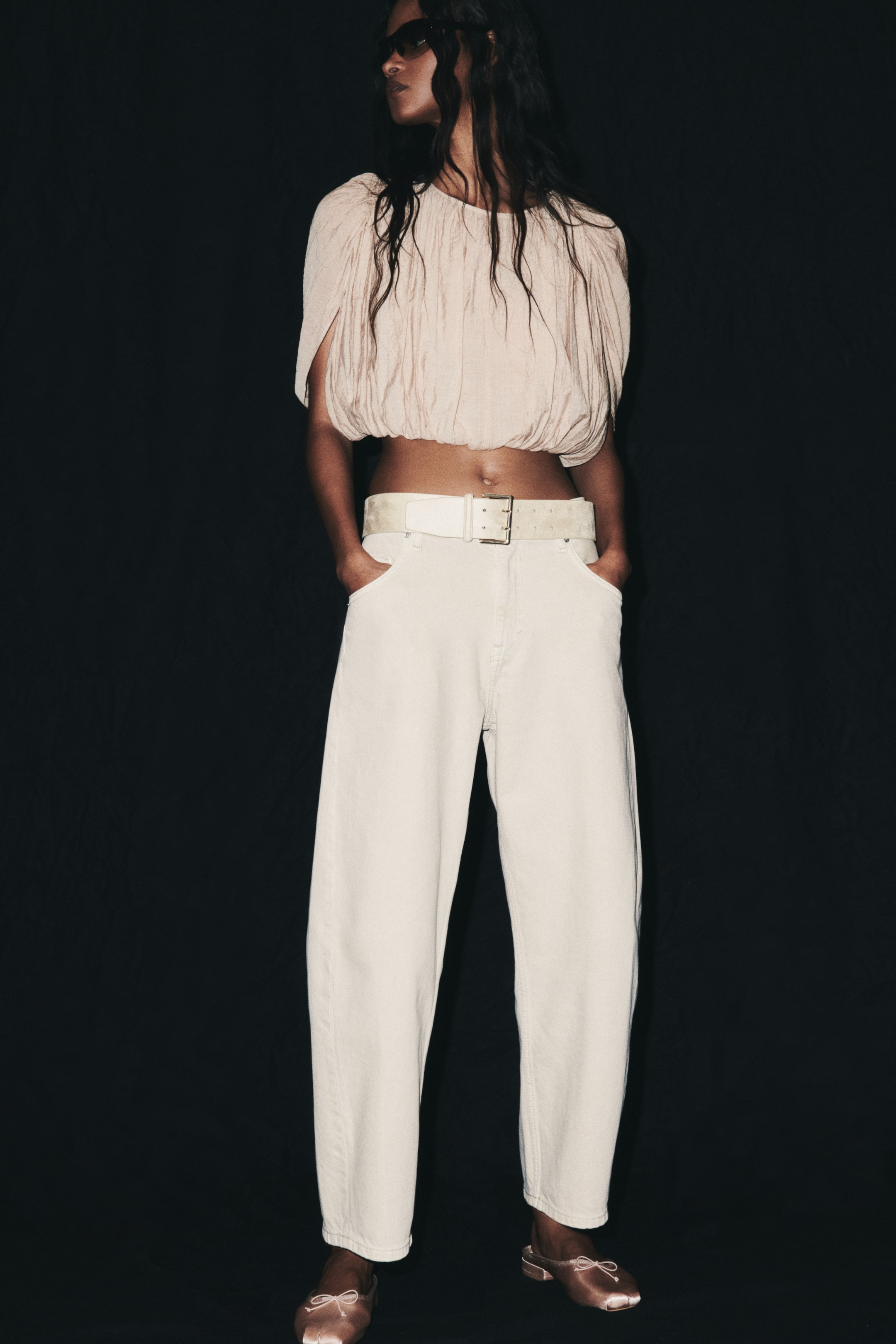 High-Waist Barrel-Leg Ankle Jeans
