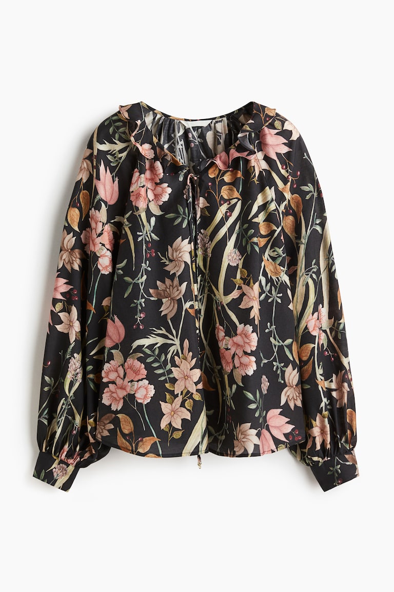 Bluza s talasastom kragnom