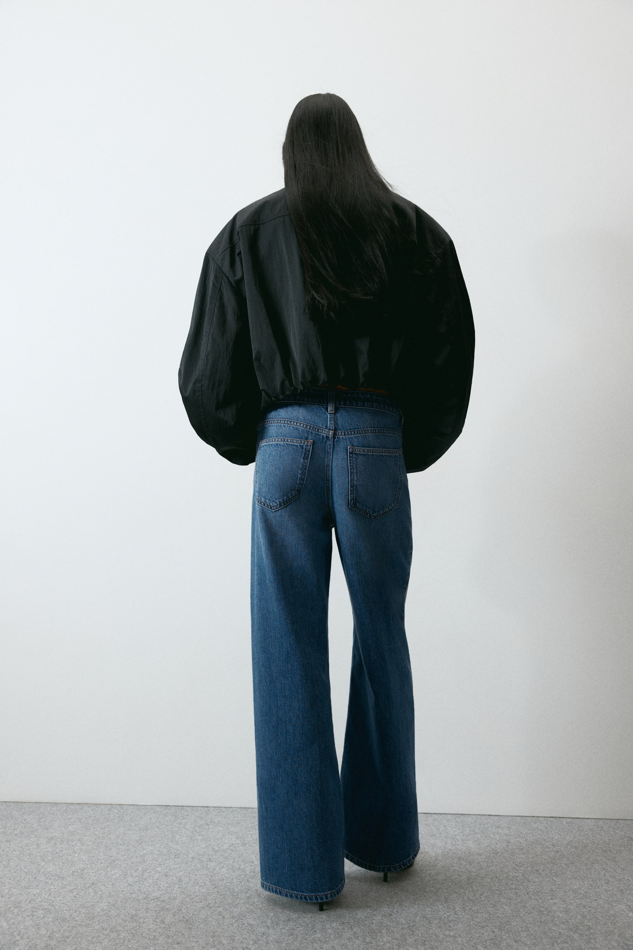 Wide Regular Jeans with Side Stripes