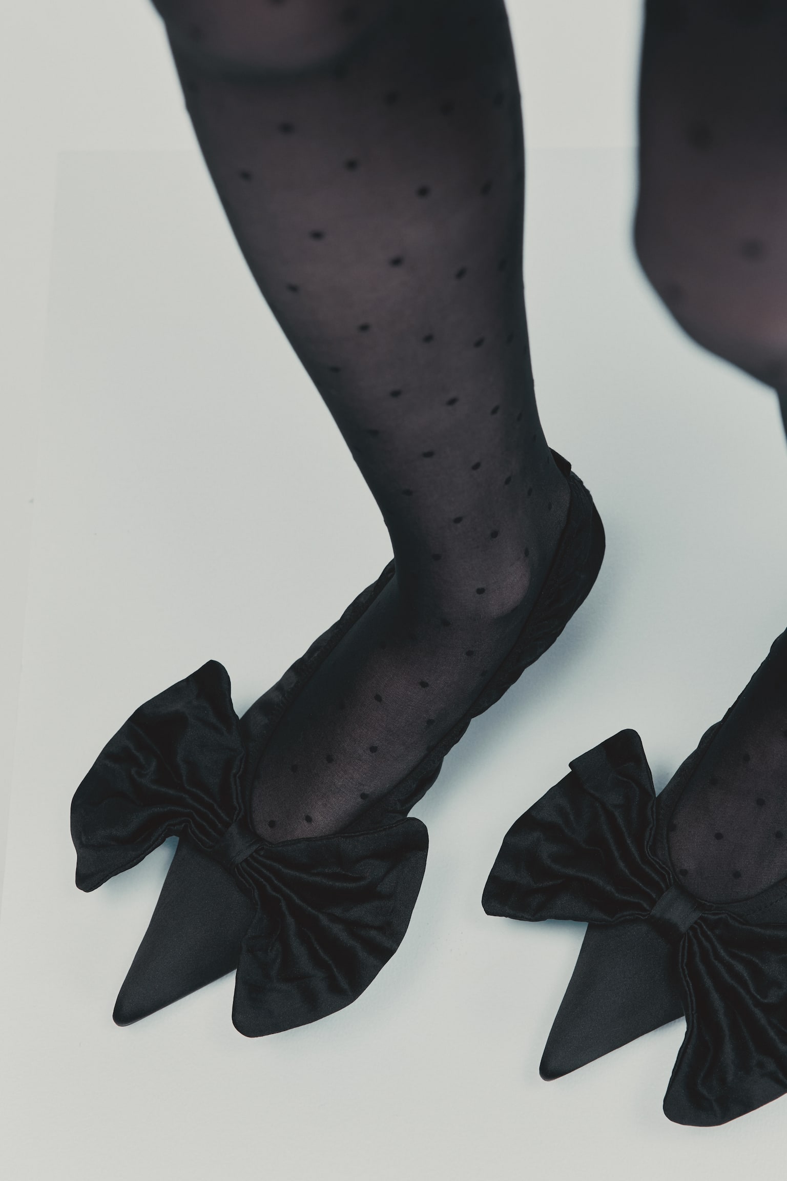 Bow-detail court shoes - Black - 5