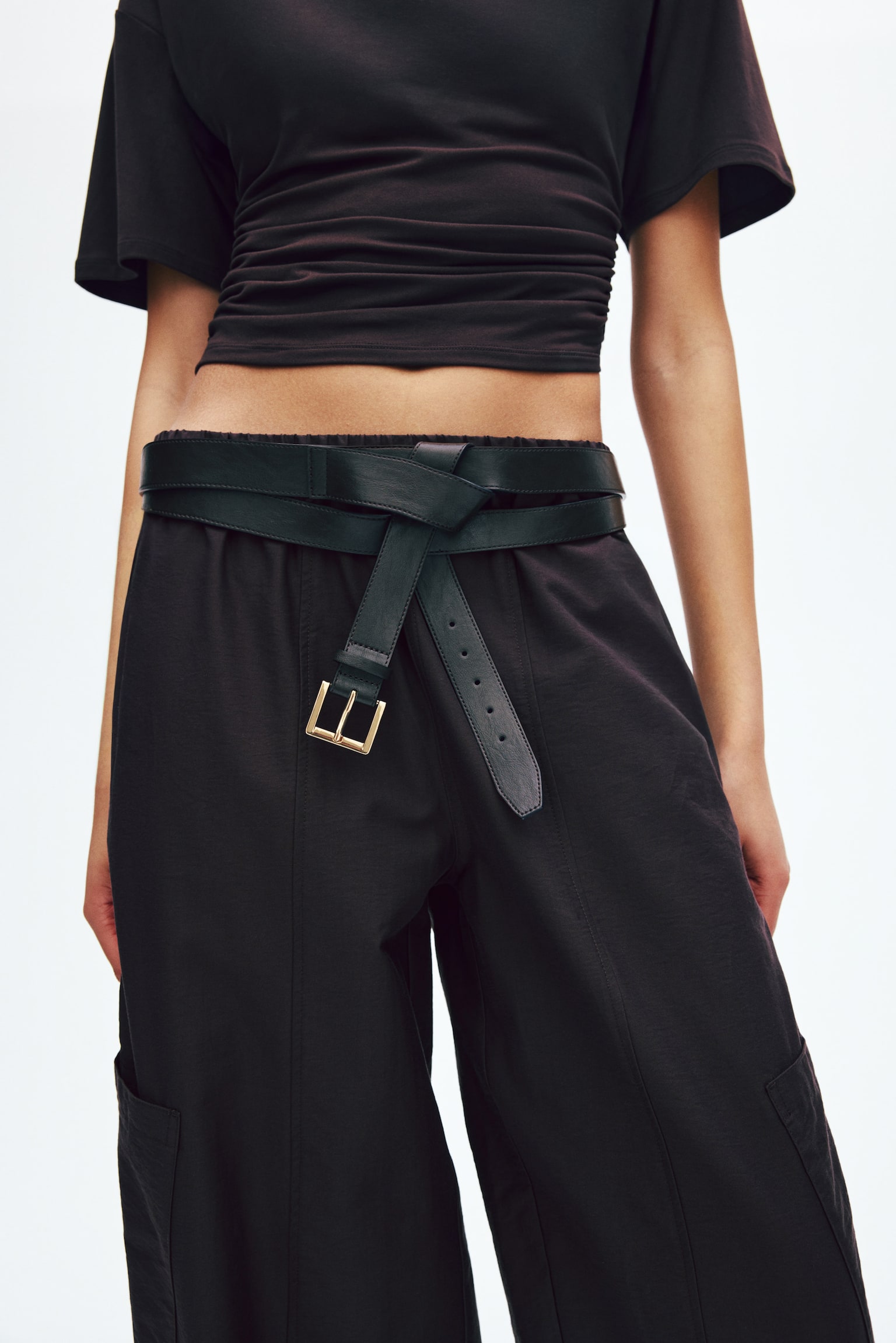 מכנסי דגמ"ח בגזרת בלון - חום כהה/בז' - 1