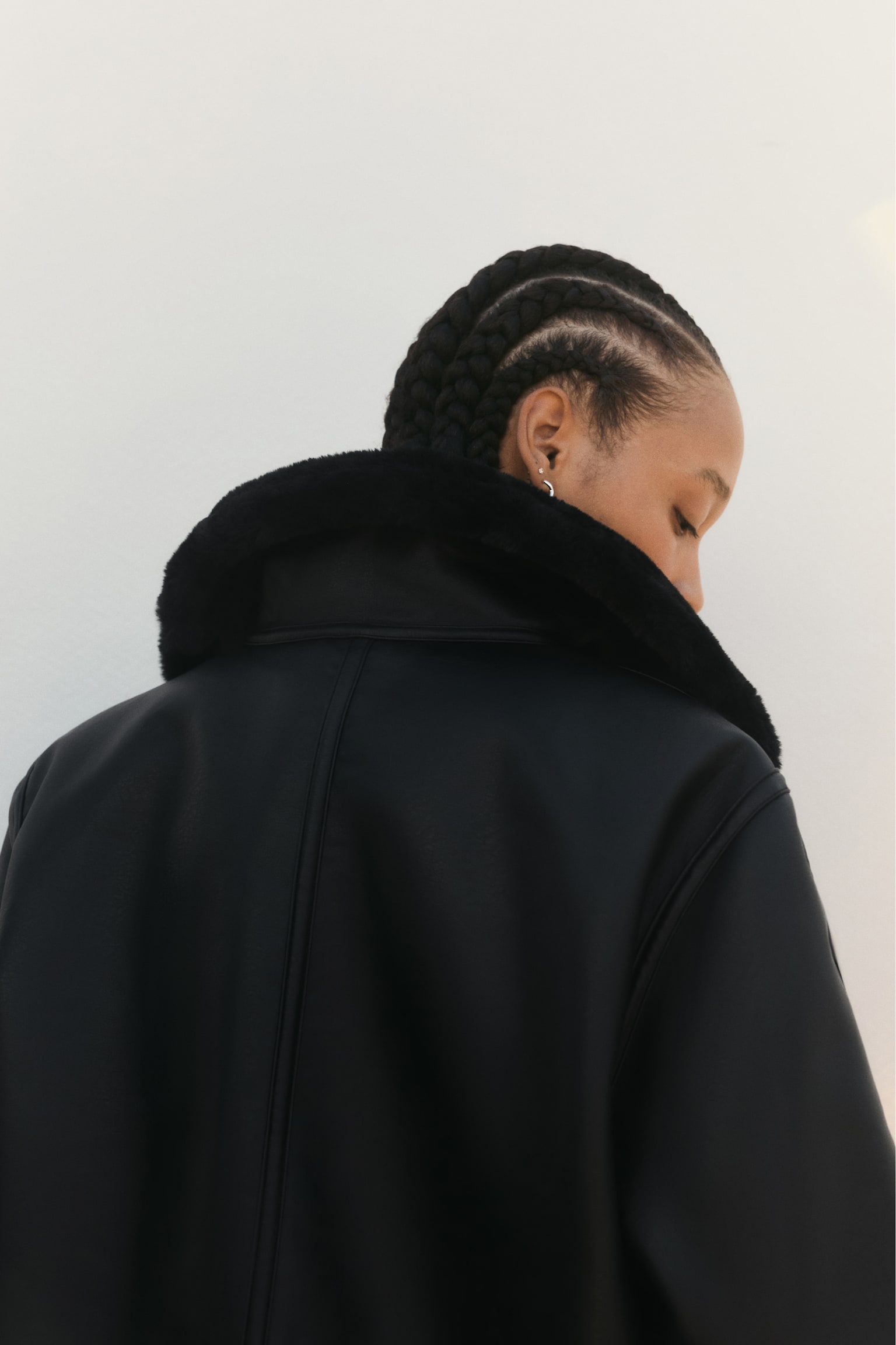 Женская куртка H&M Funnel-Collar, цвет: Чёрный — фото 6